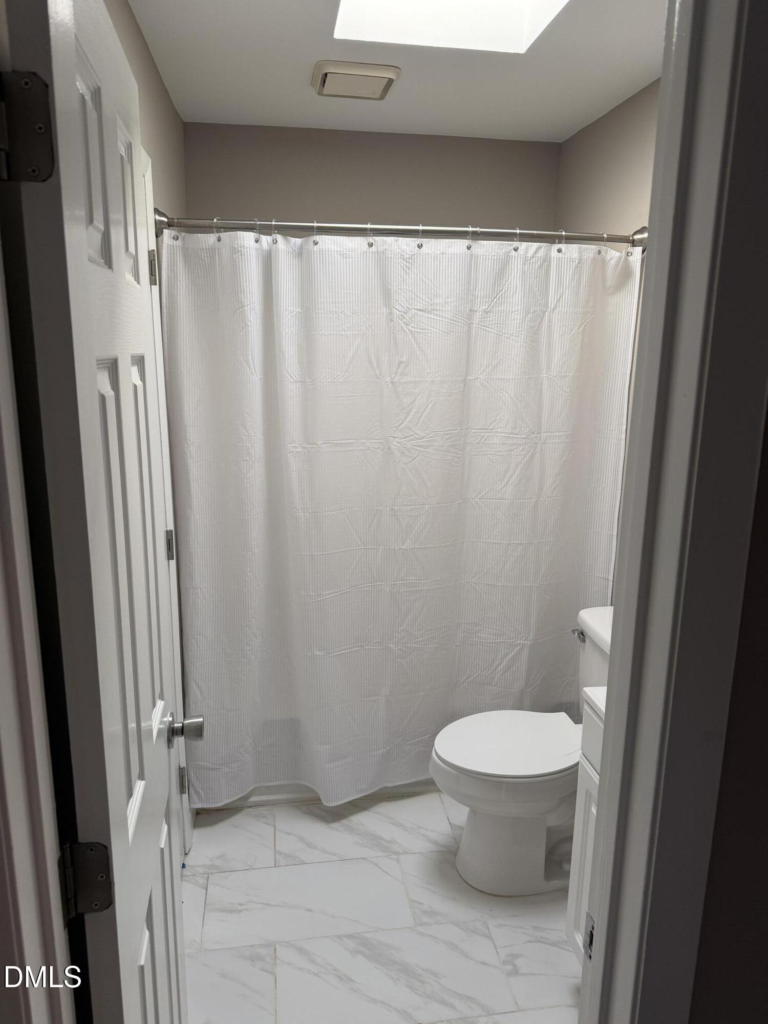 263 Summerwalk Circle Property Photo 4