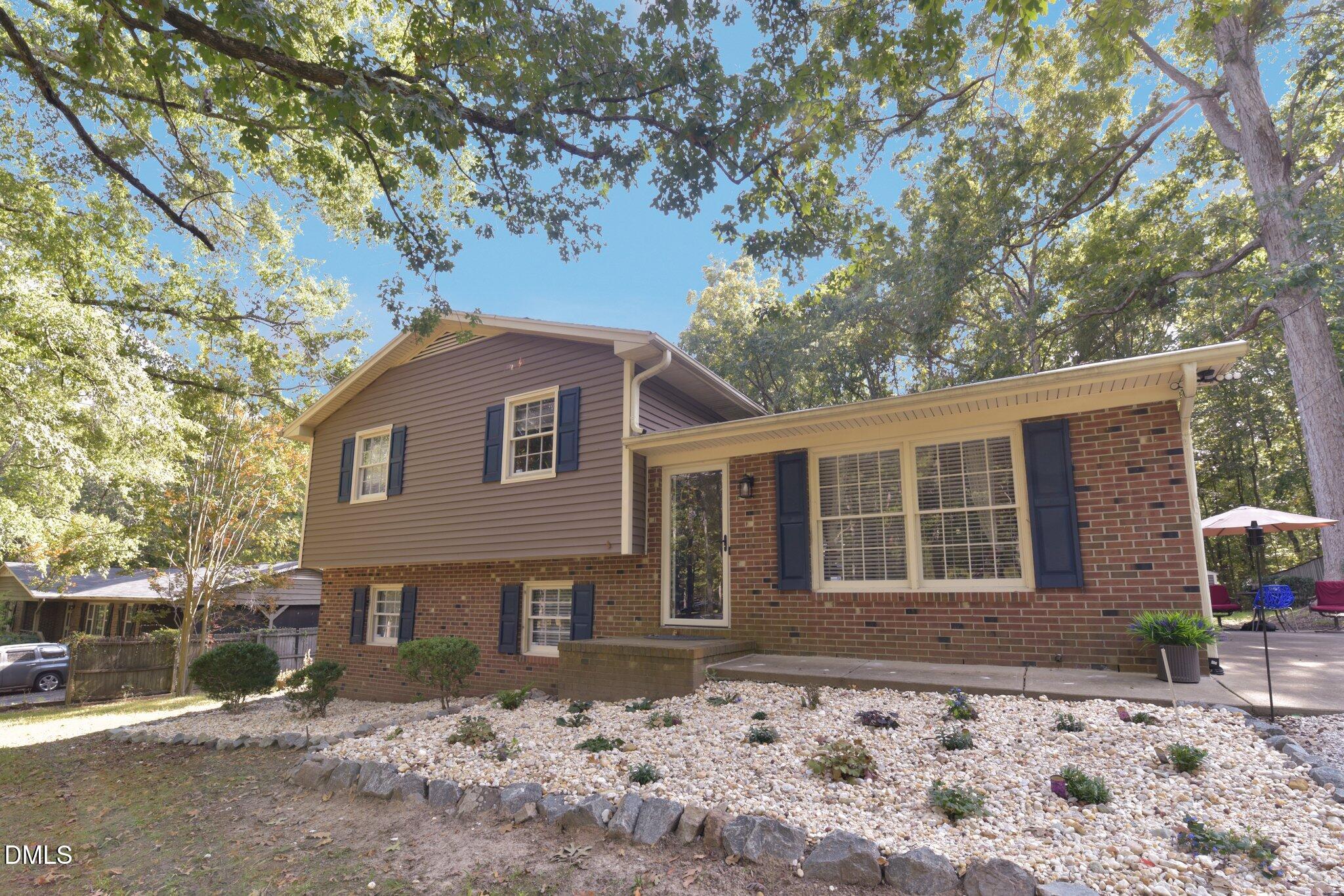 726 Torredge Road Property Photo 2