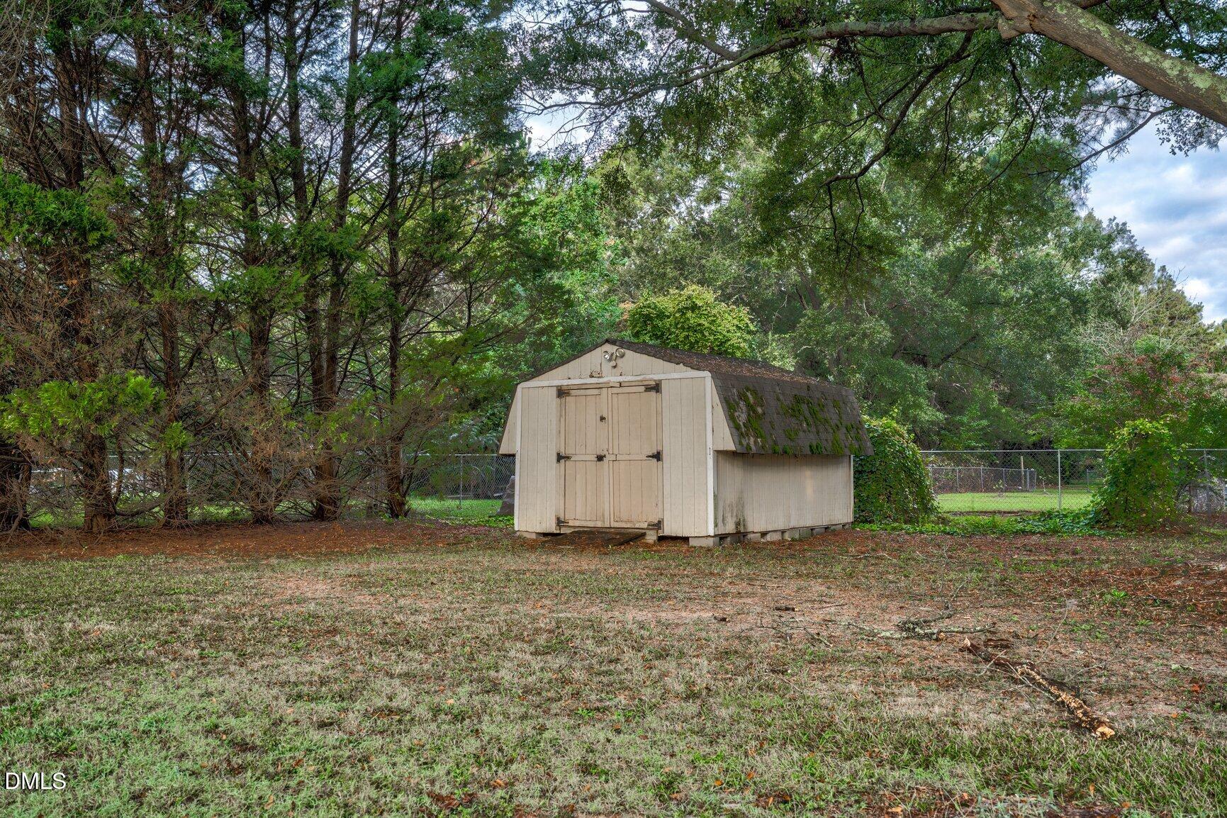 6315 Black Creek Road Property Photo 29
