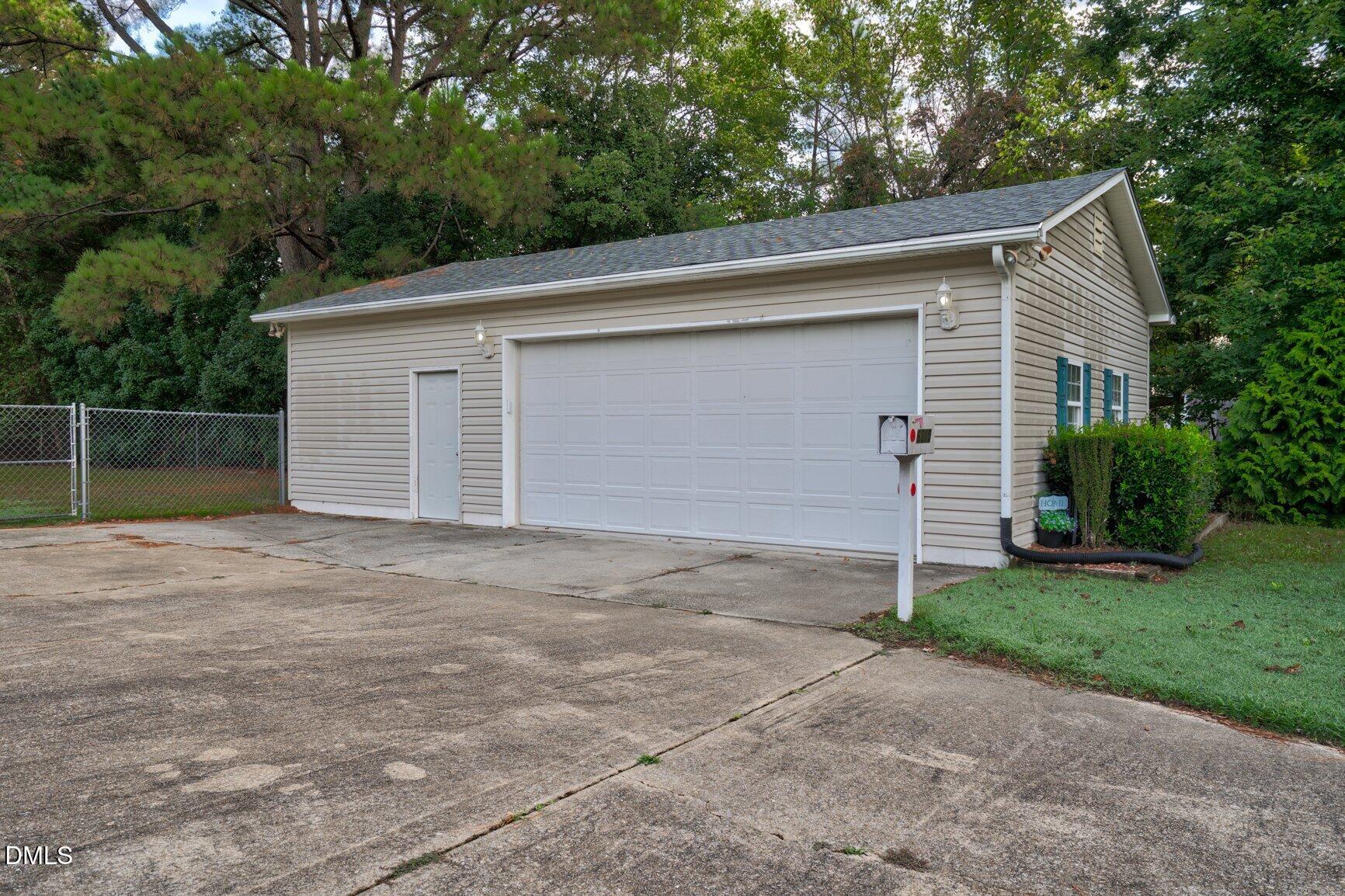 6315 Black Creek Road Property Photo 30