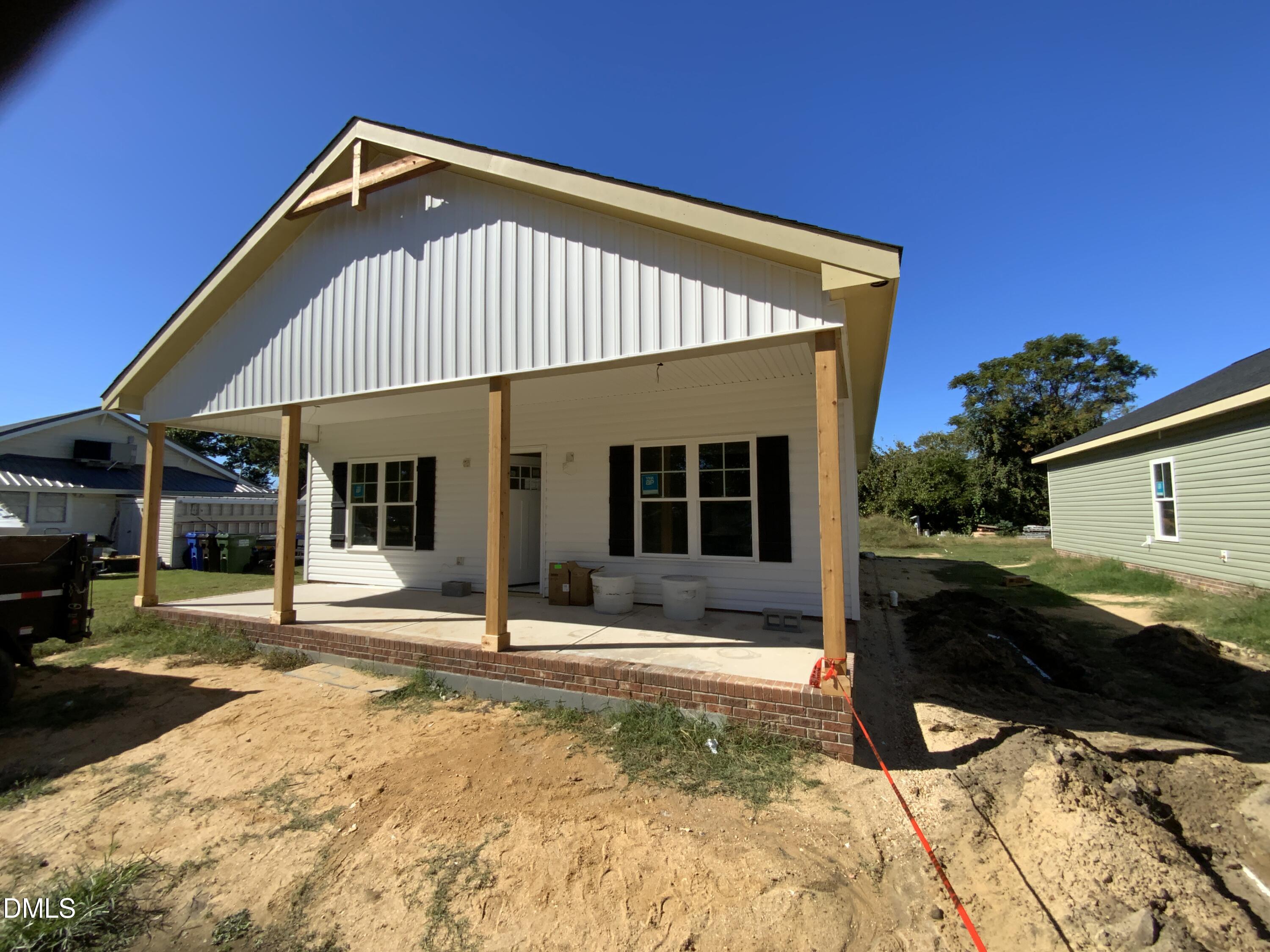 116 S Orange Street Property Photo 1