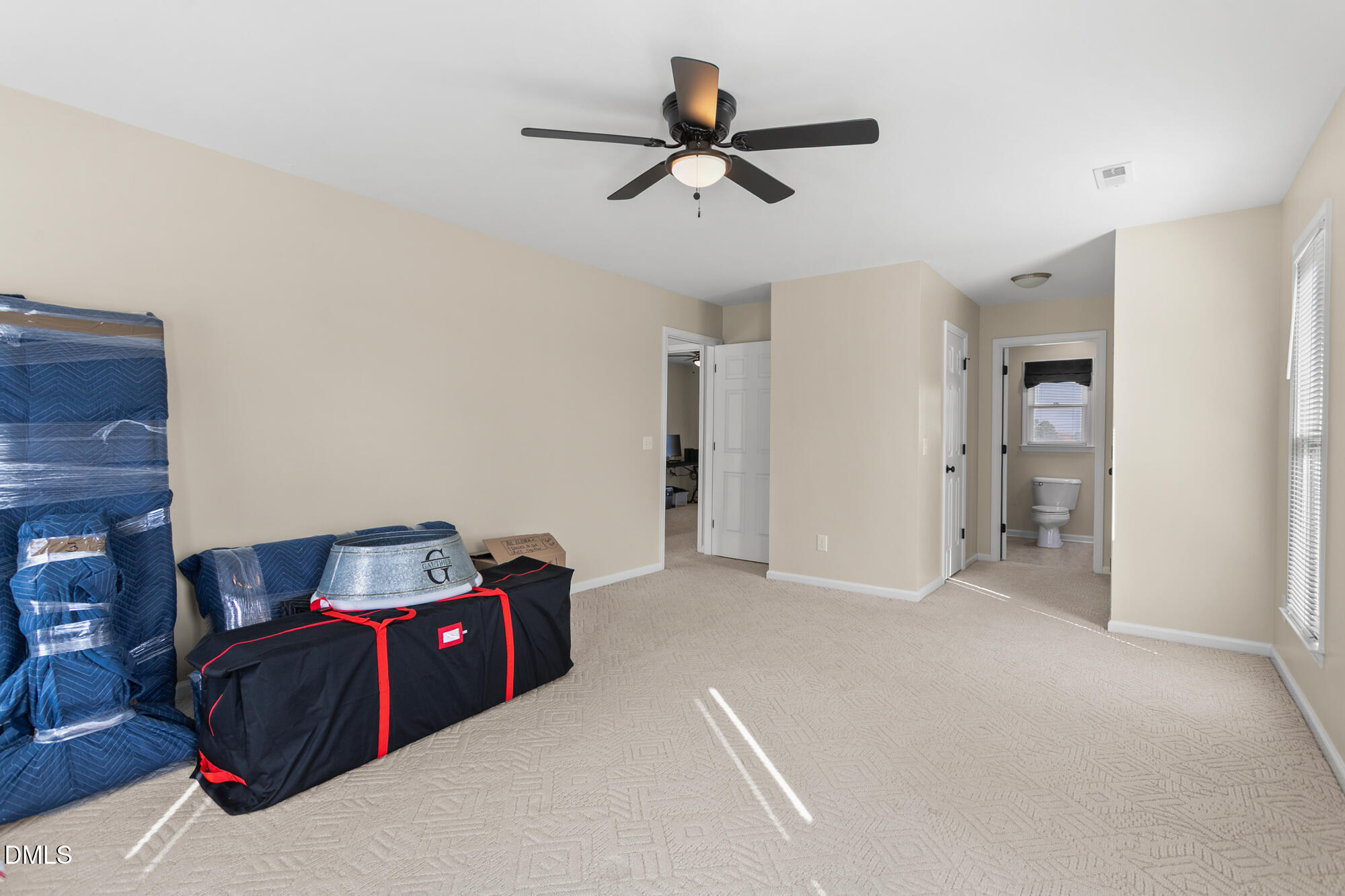 2400 Rogers Road Property Photo 30