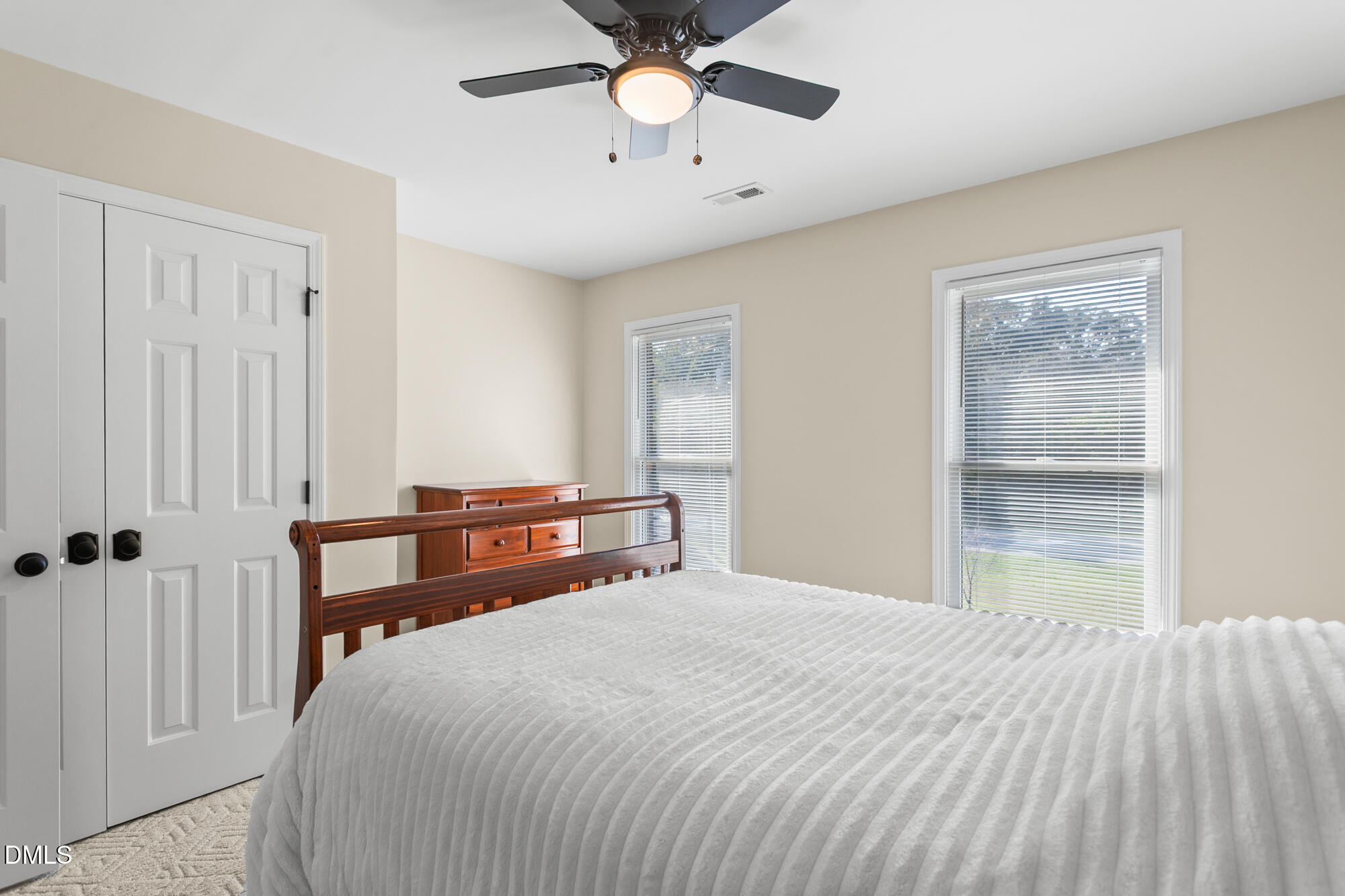 2400 Rogers Road Property Photo 39