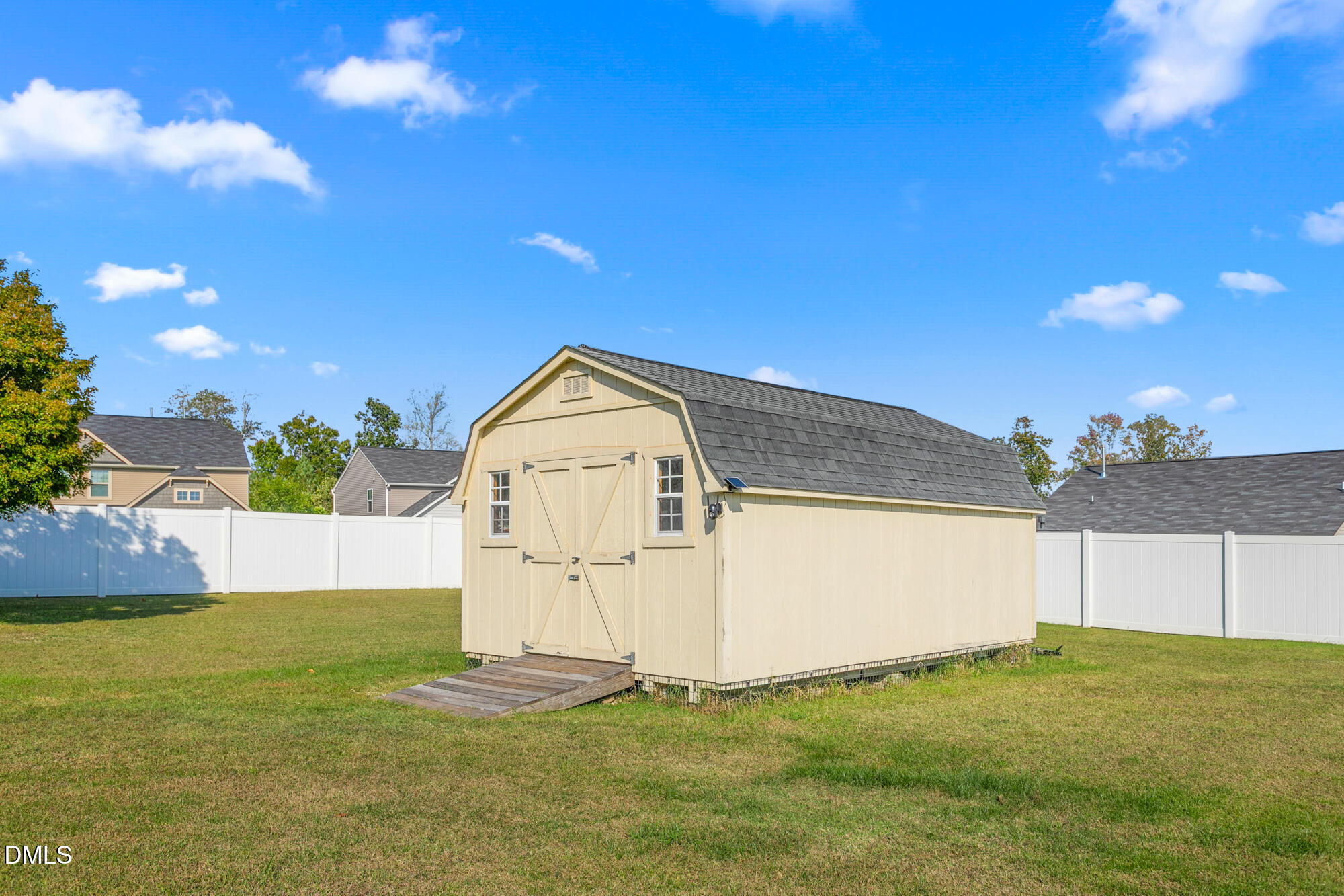 2400 Rogers Road Property Photo 44