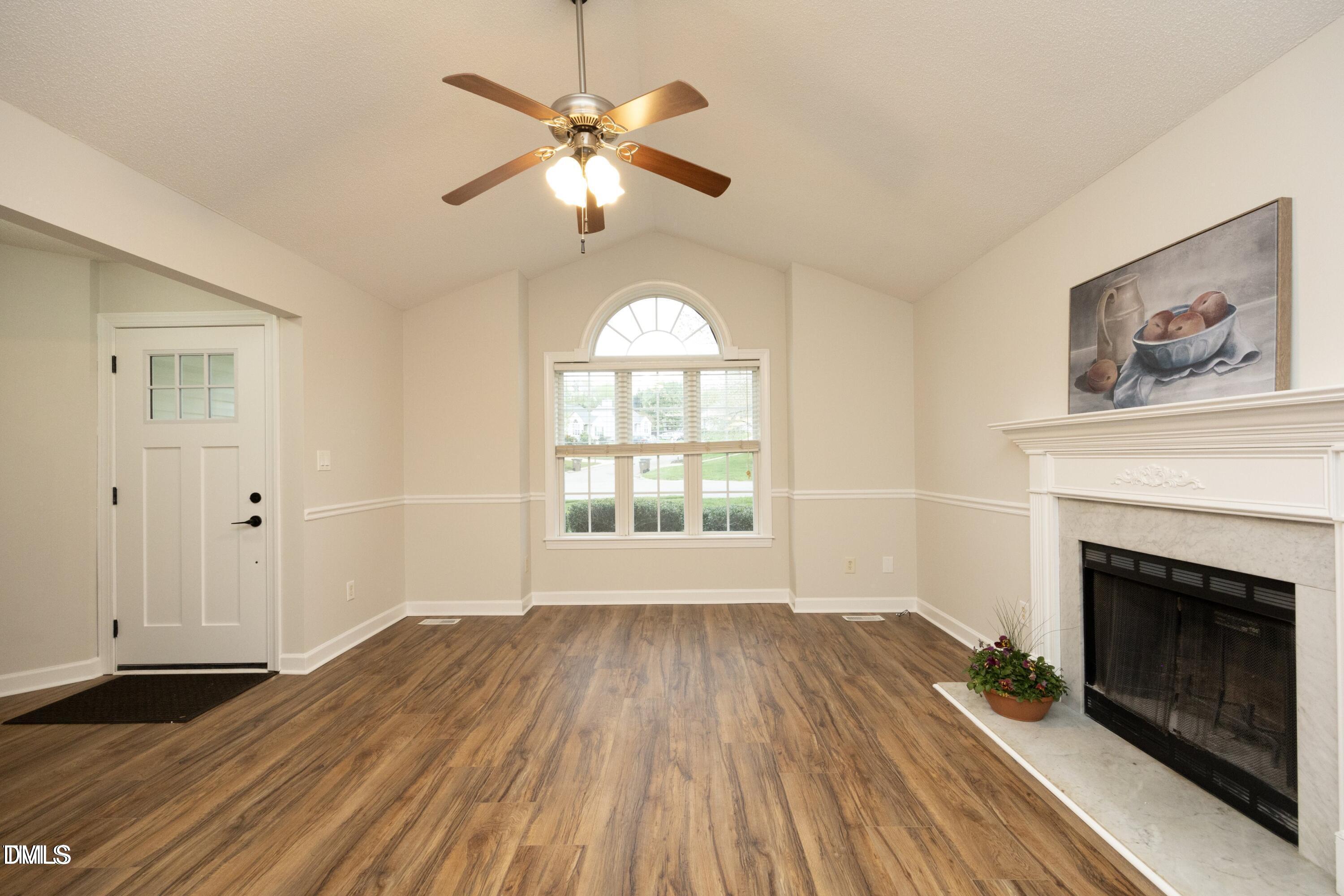 821 Wallridge Drive Property Photo 10