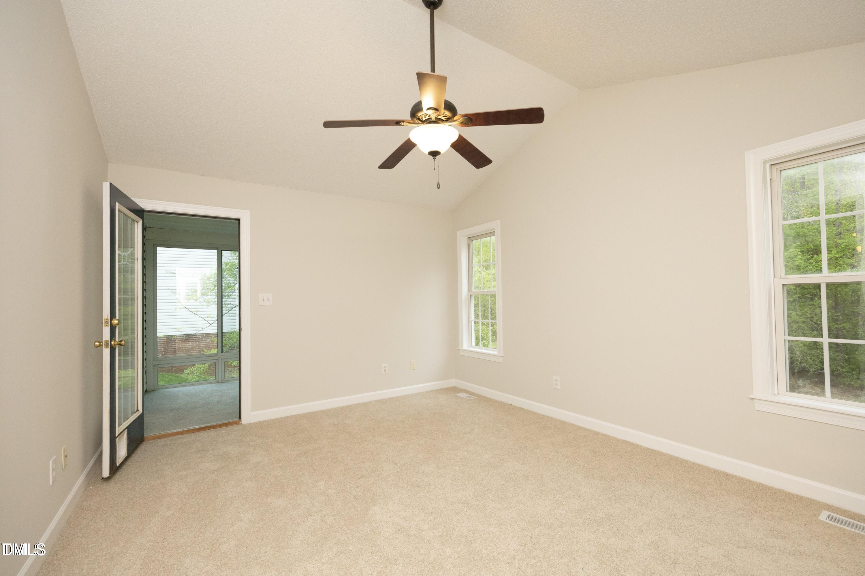 821 Wallridge Drive Property Photo 16