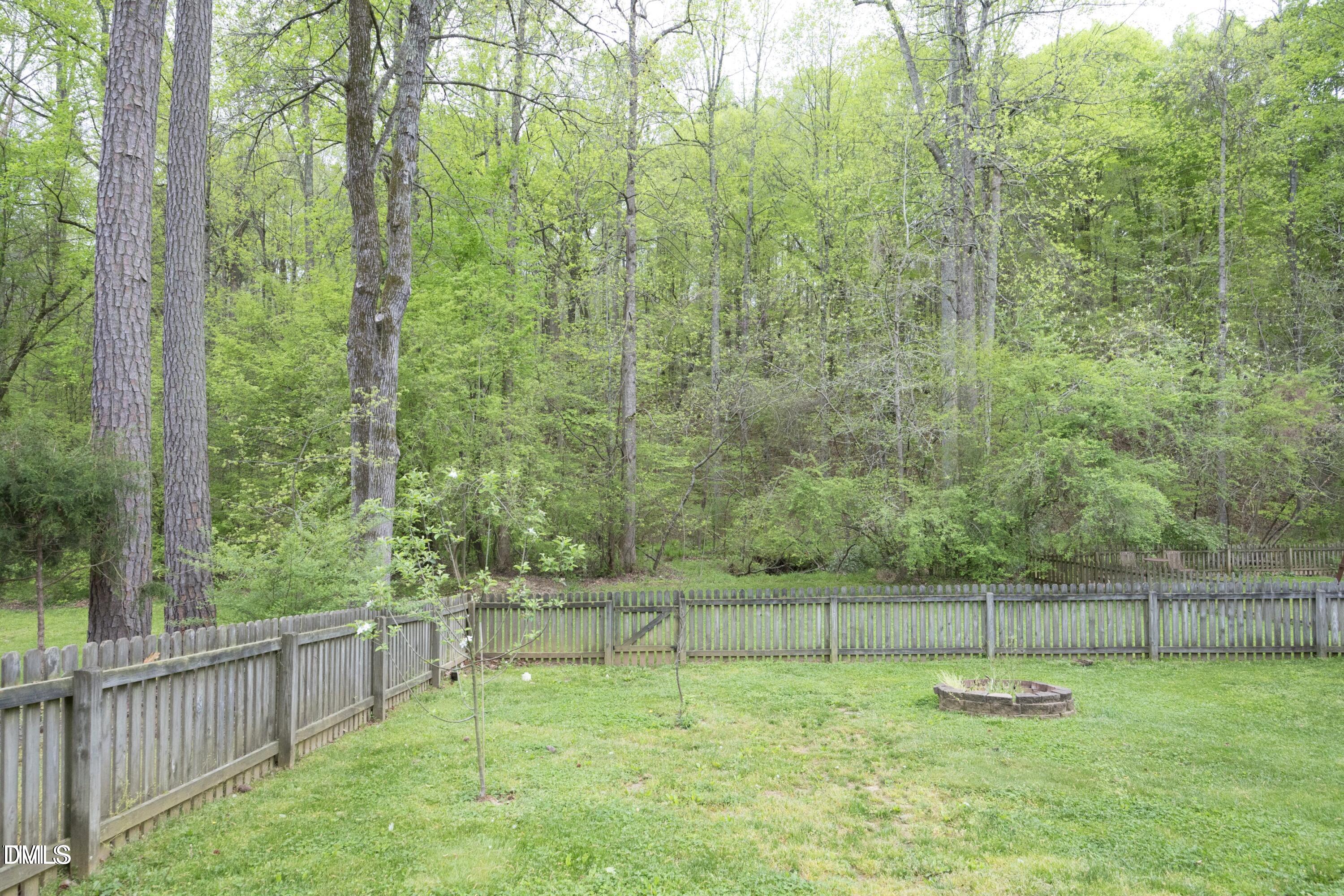 821 Wallridge Drive Property Photo 27