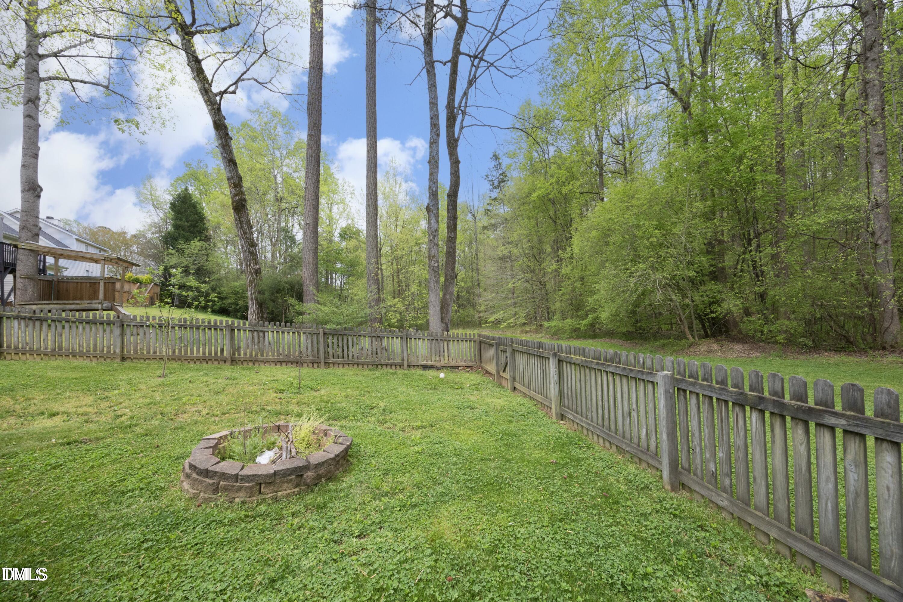 821 Wallridge Drive Property Photo 28