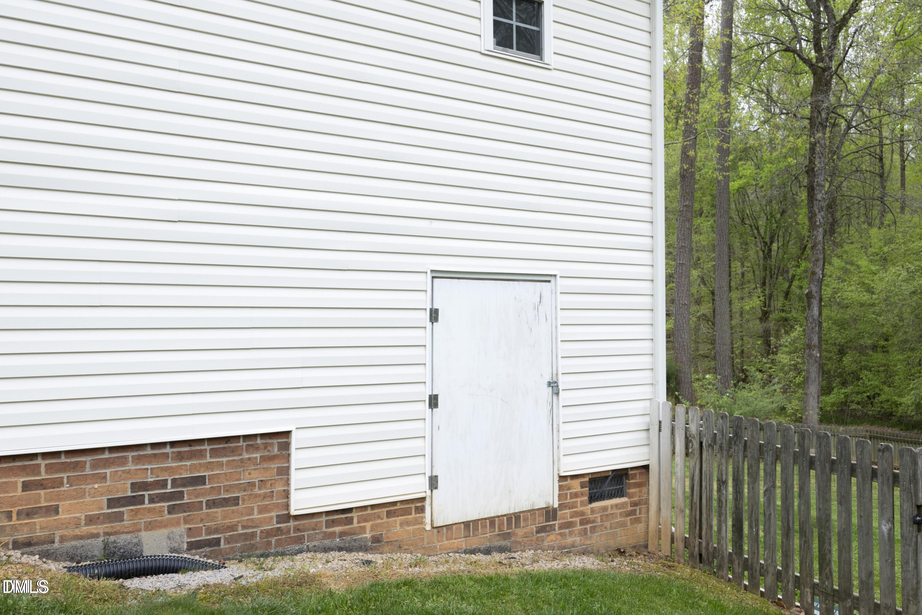 821 Wallridge Drive Property Photo 33