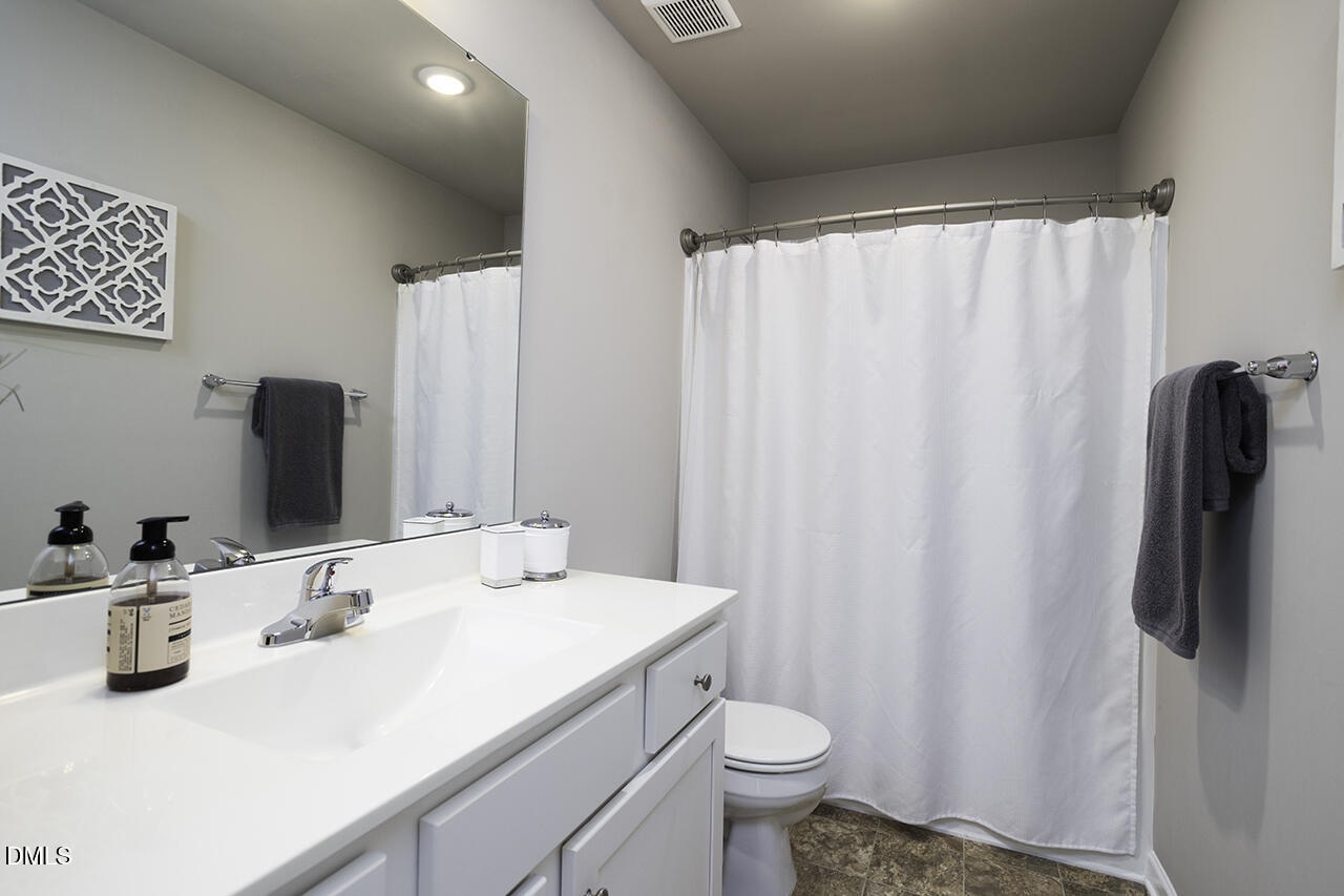 60 Falling Leaf Lane Property Photo 24
