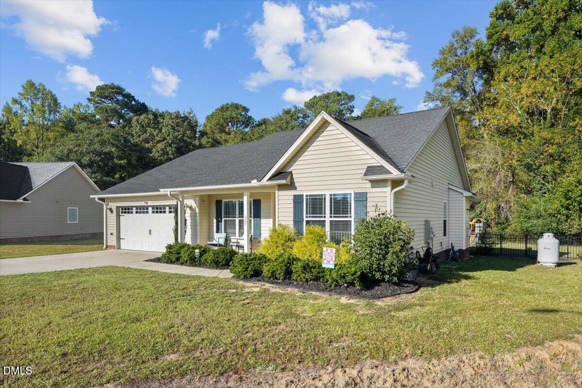157 Goose Crk Circle Property Photo 3