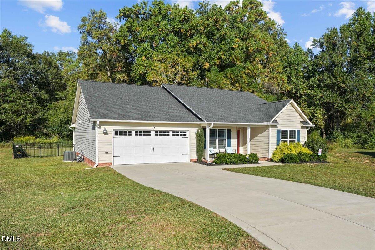 157 Goose Crk Circle Property Photo 4