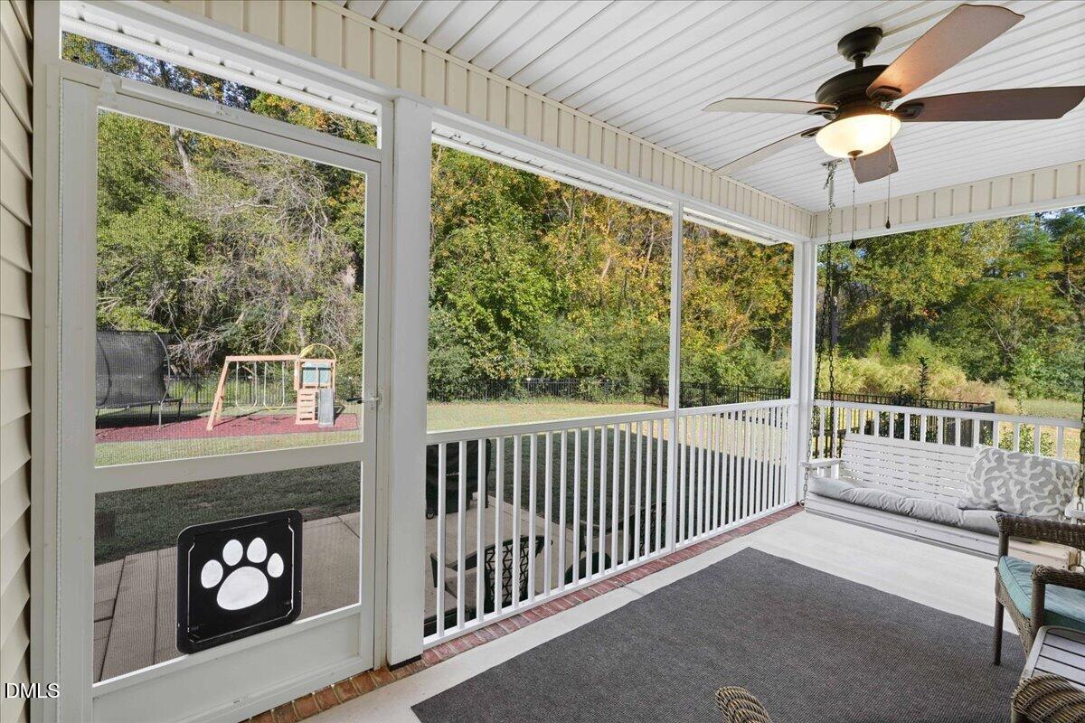 157 Goose Crk Circle Property Photo 6