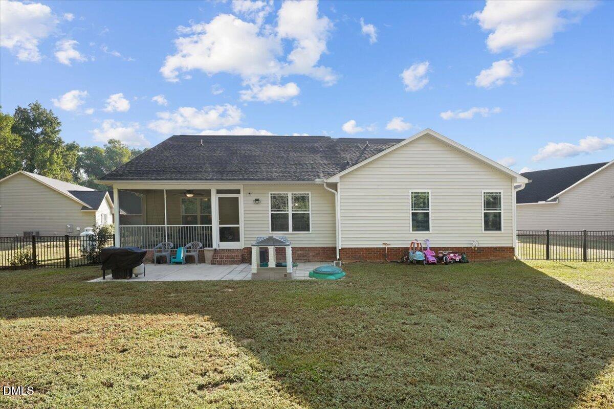 157 Goose Crk Circle Property Photo 10
