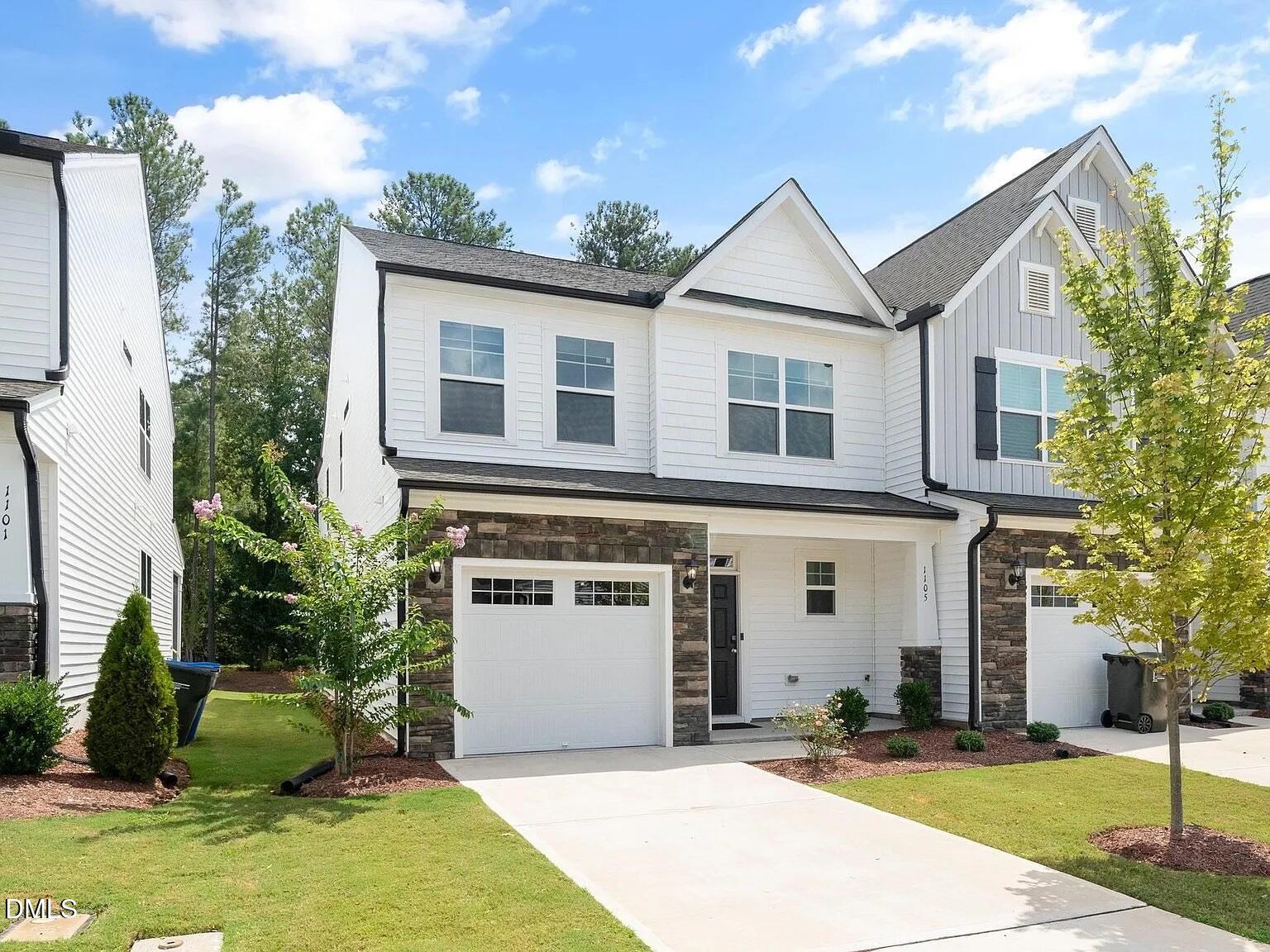 1105 Arbor Edge Lane Property Photo 1