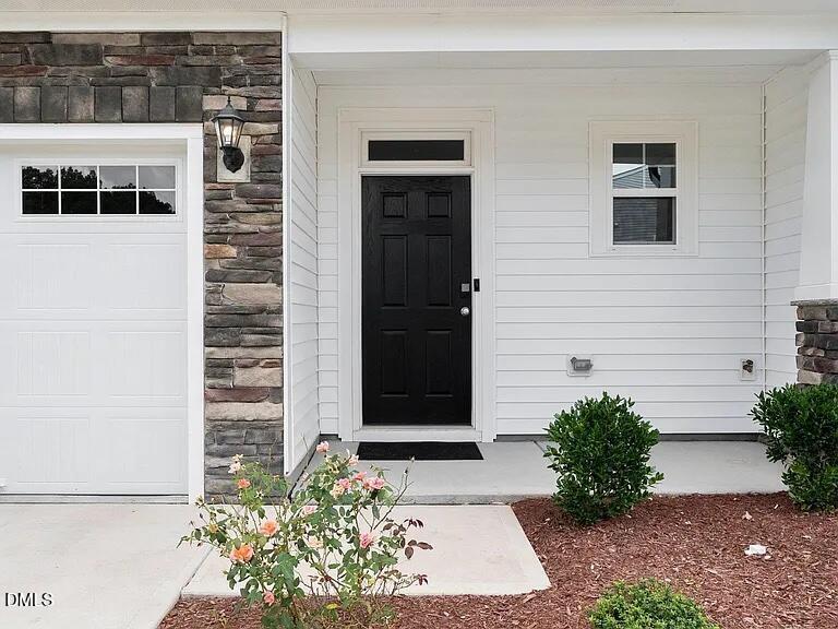 1105 Arbor Edge Lane Property Photo 2