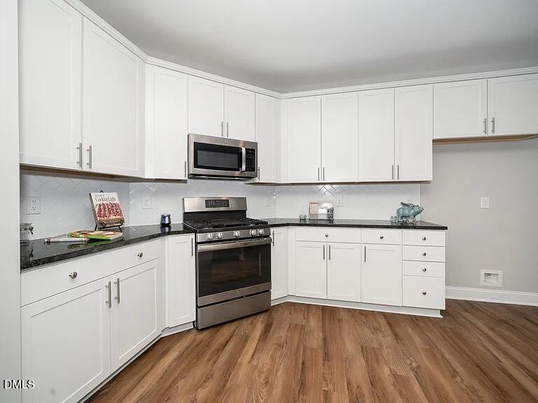 1105 Arbor Edge Lane Property Photo 4