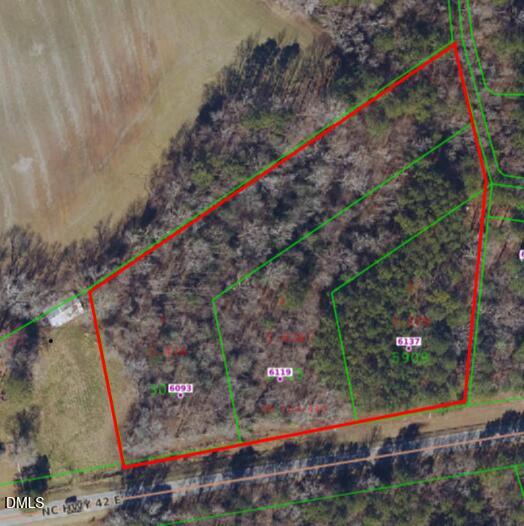 6093 E Carolina 42 Highway Property Photo 1