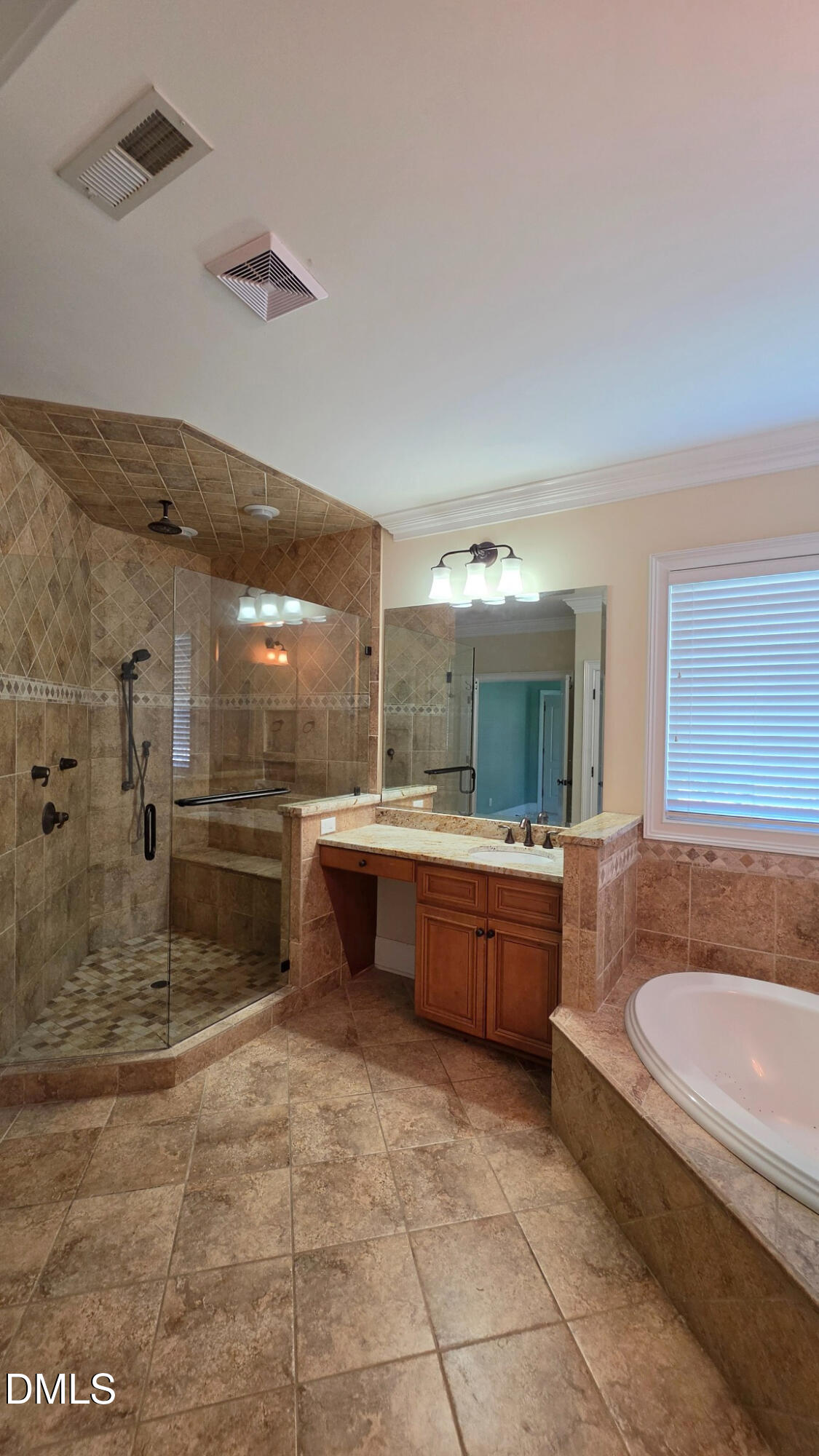 2712 Ashland Street Property Photo 21