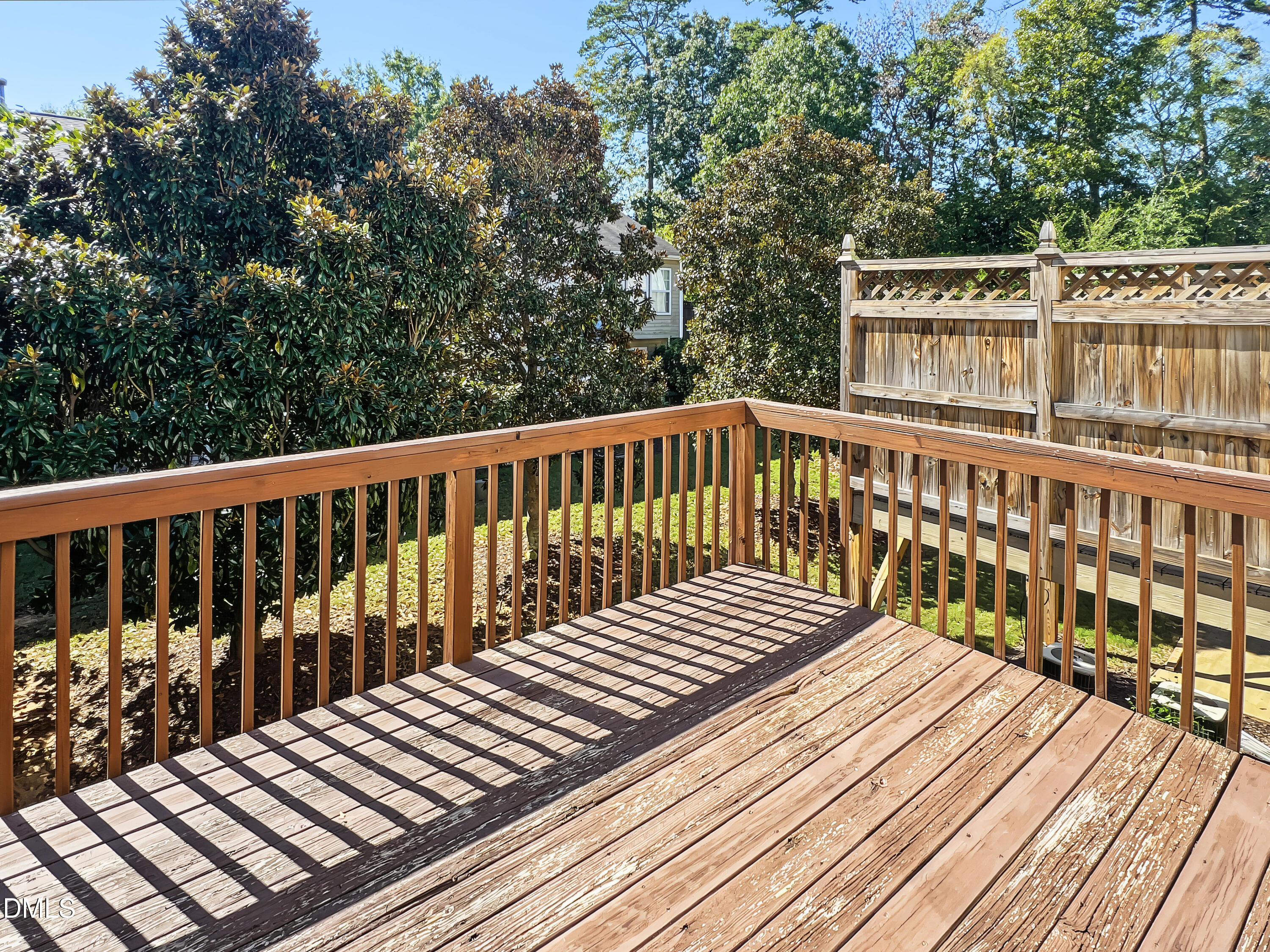 1672 Brook Fern Way Property Photo 5
