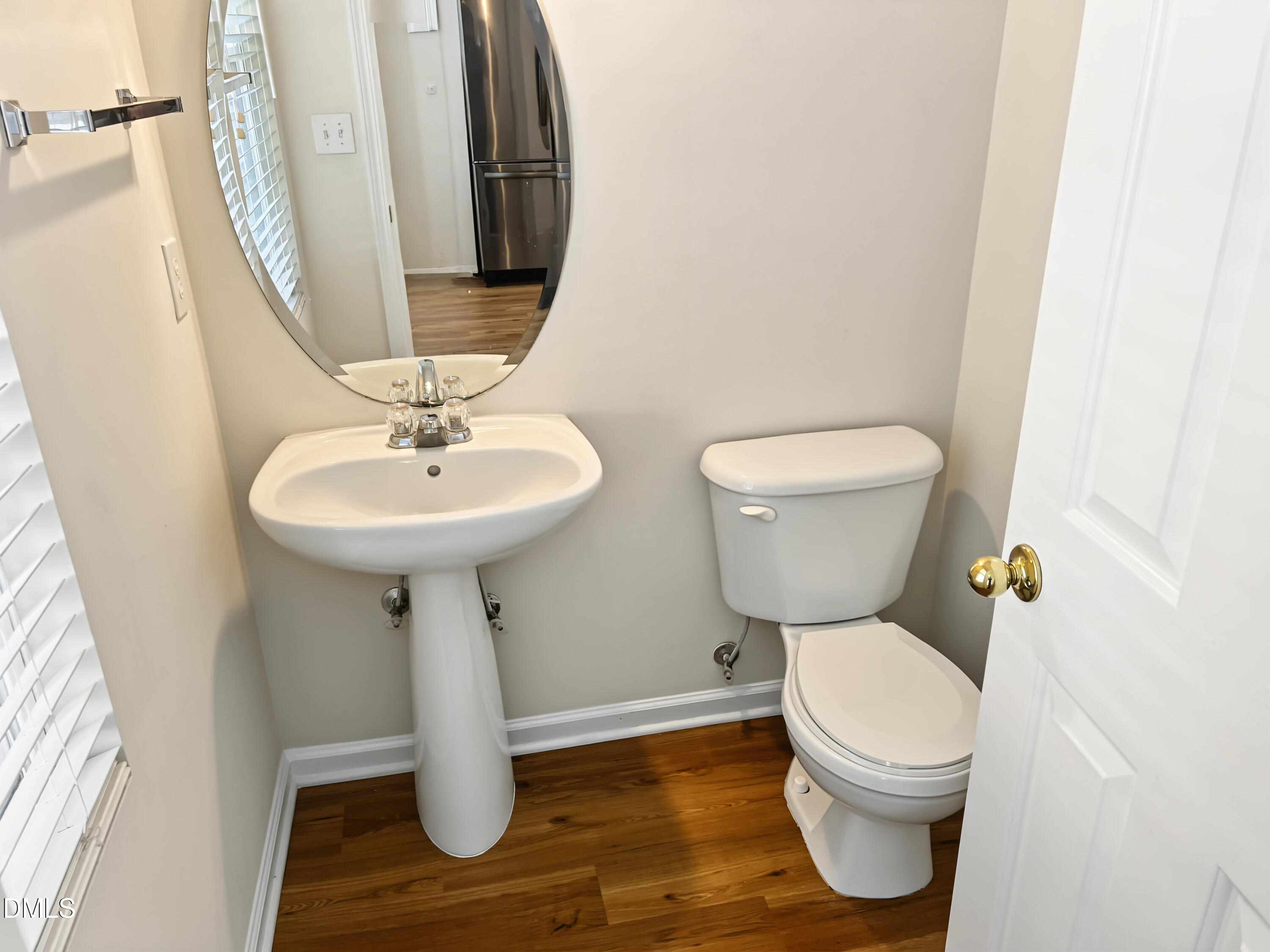 1672 Brook Fern Way Property Photo 12