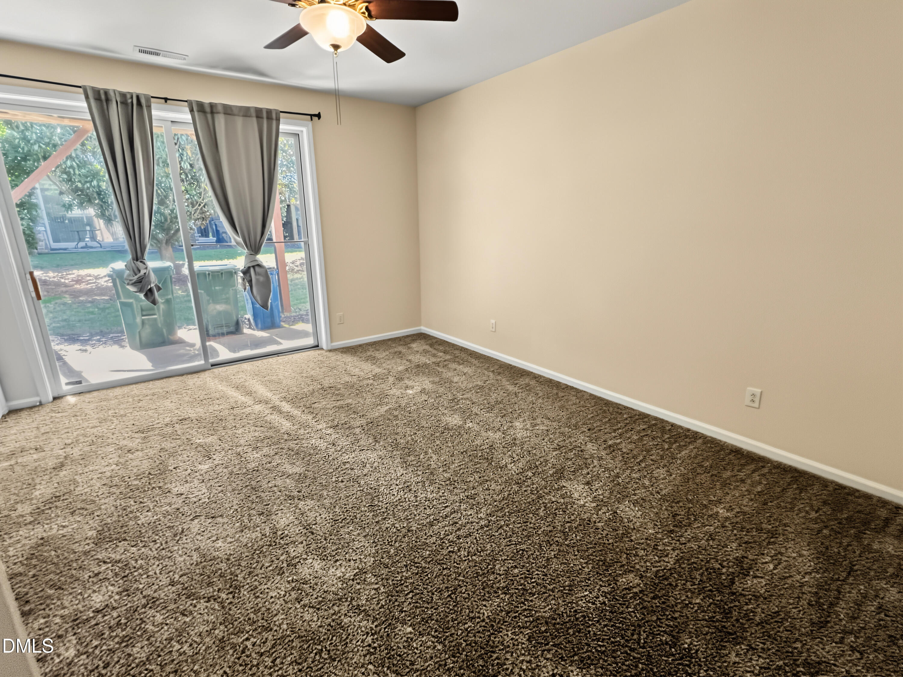1672 Brook Fern Way Property Photo 18