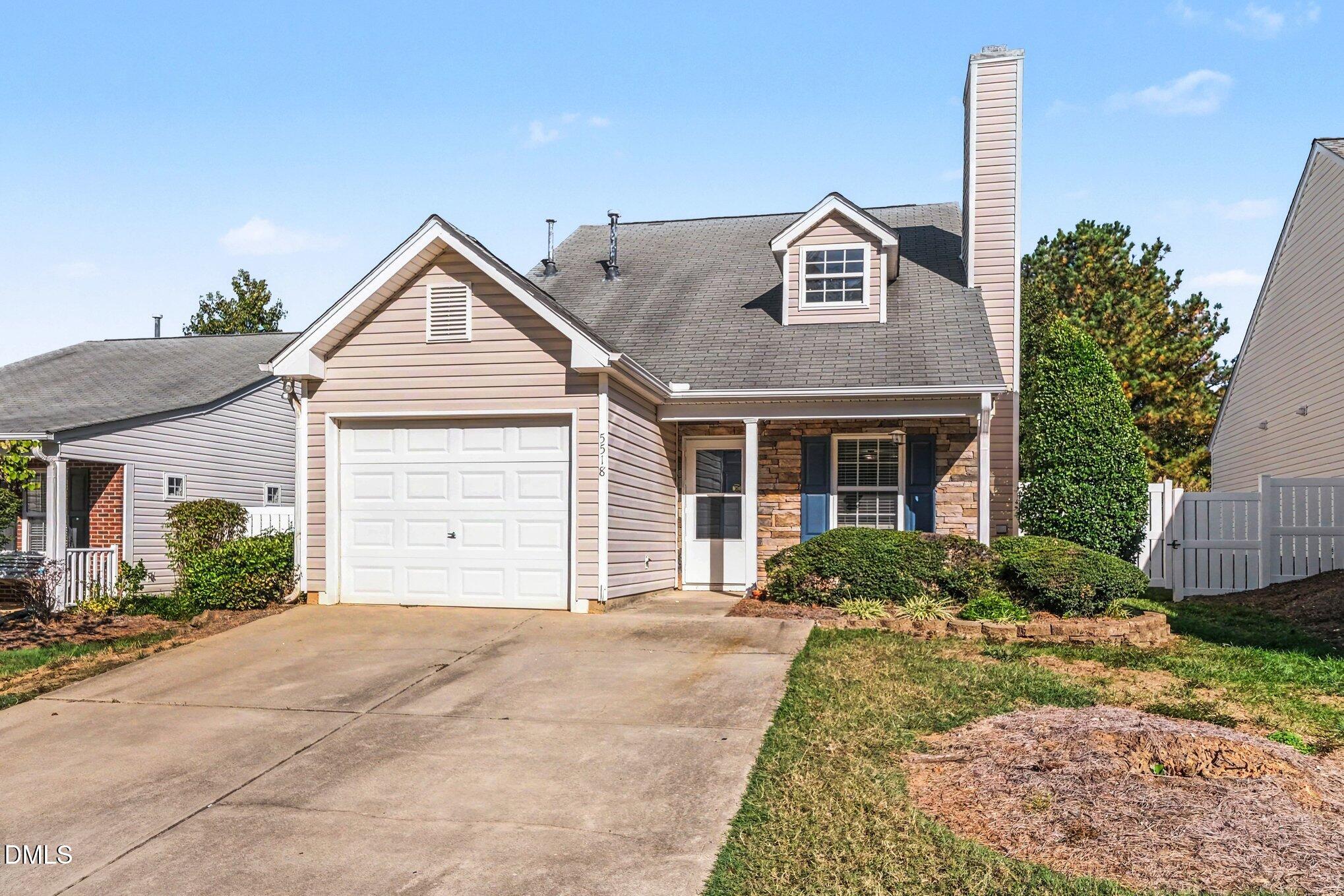 5518 Golden Moss Trail Property Photo 2