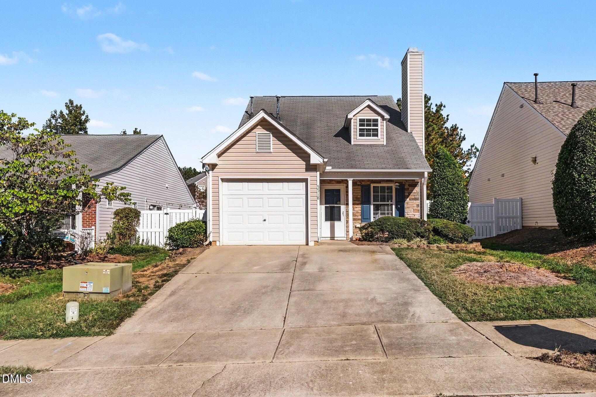 5518 Golden Moss Trail Property Photo 4