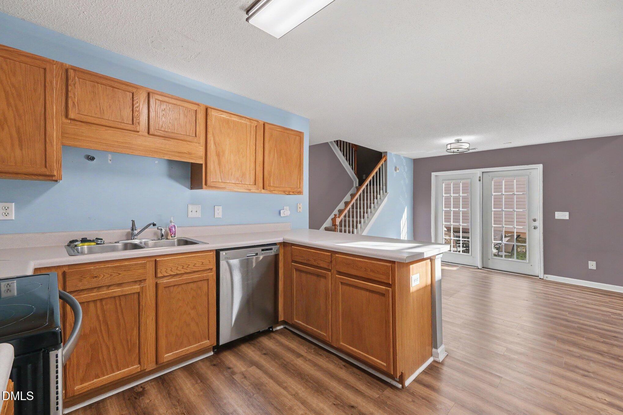 5518 Golden Moss Trail Property Photo 13