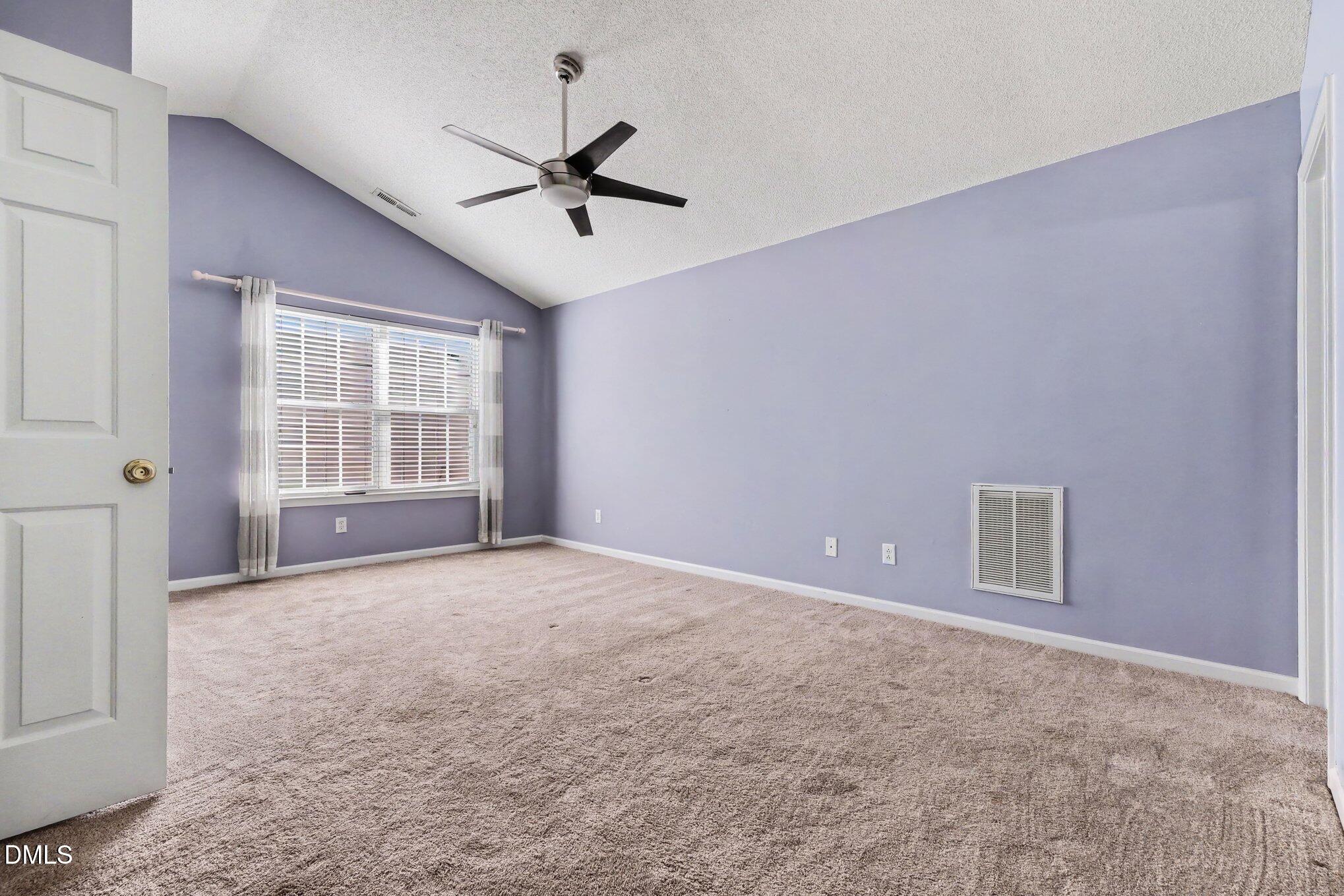 5518 Golden Moss Trail Property Photo 14