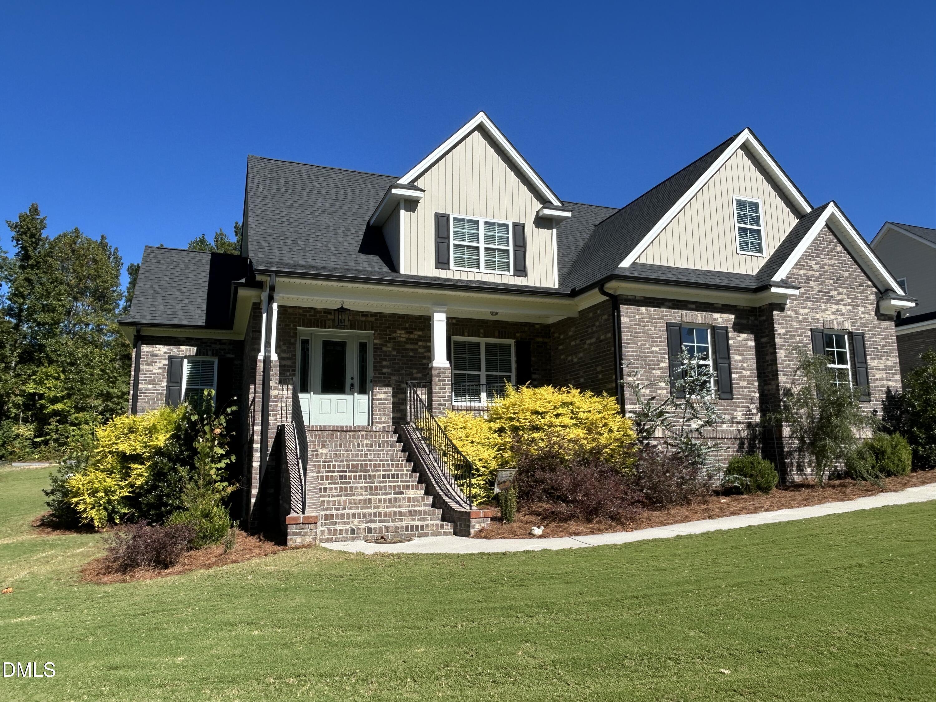 1570 Blue Heron Drive Property Photo 1