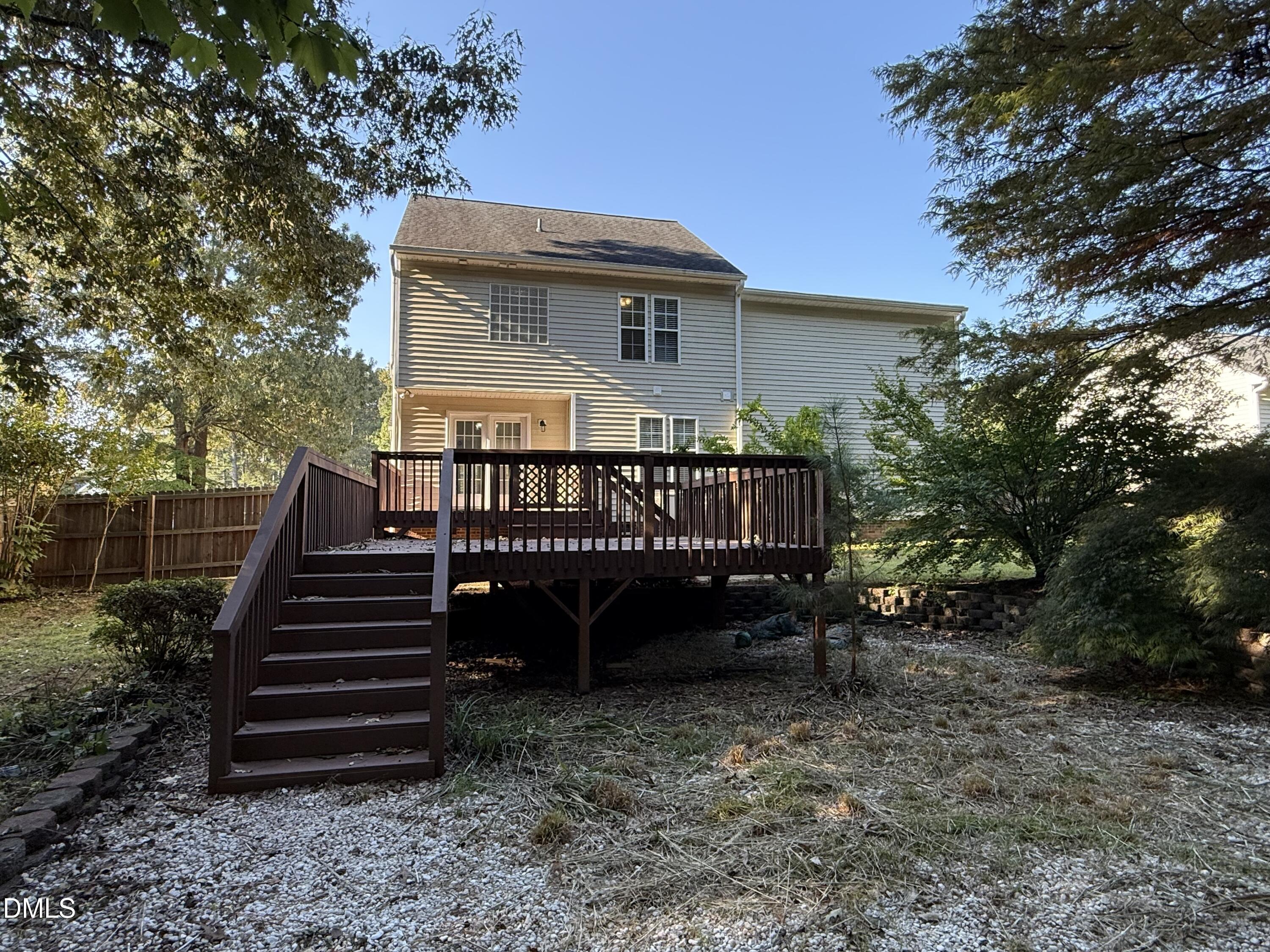329 Groundsel Place Property Photo 30