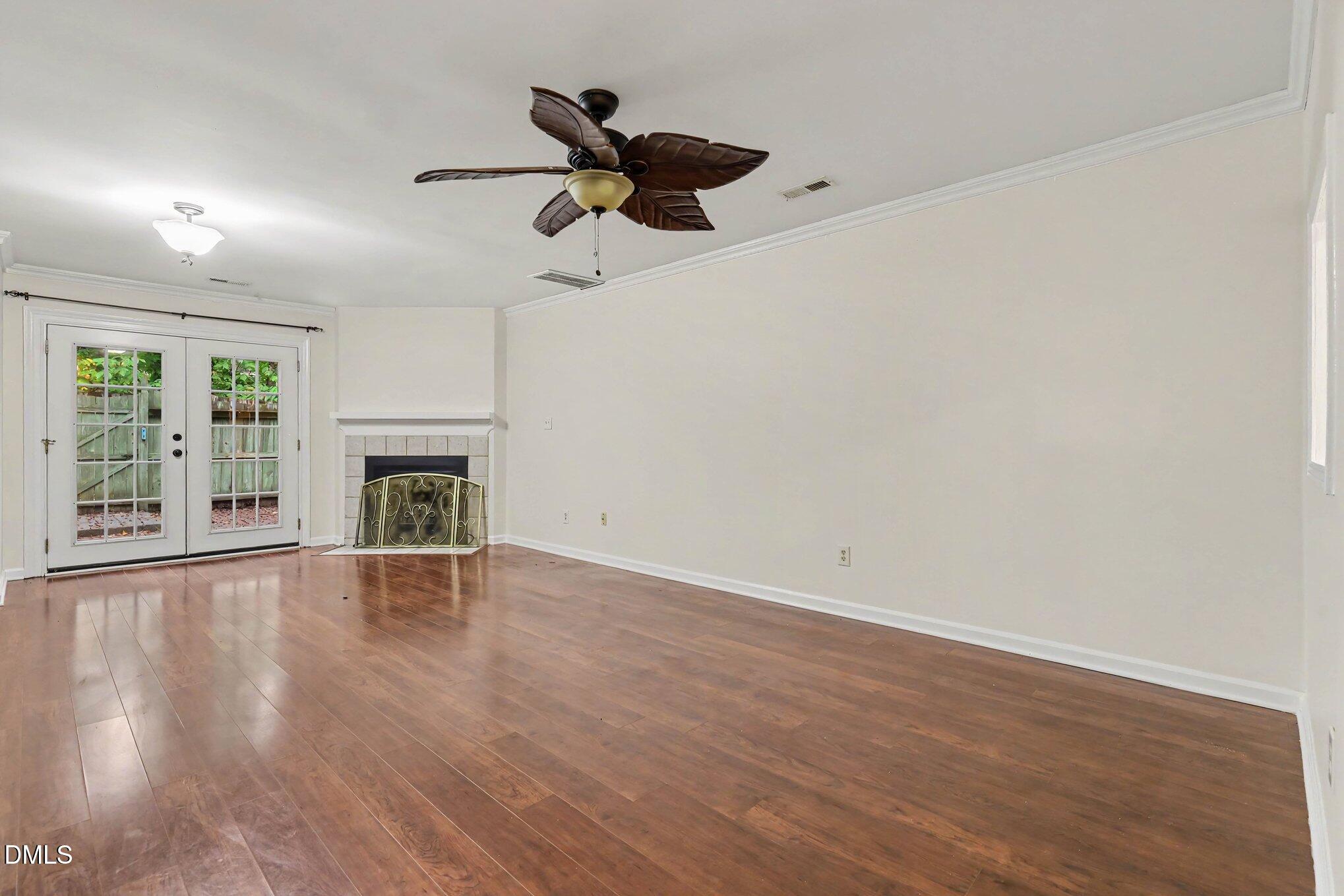 5510 Forest Oaks Drive Property Photo 5