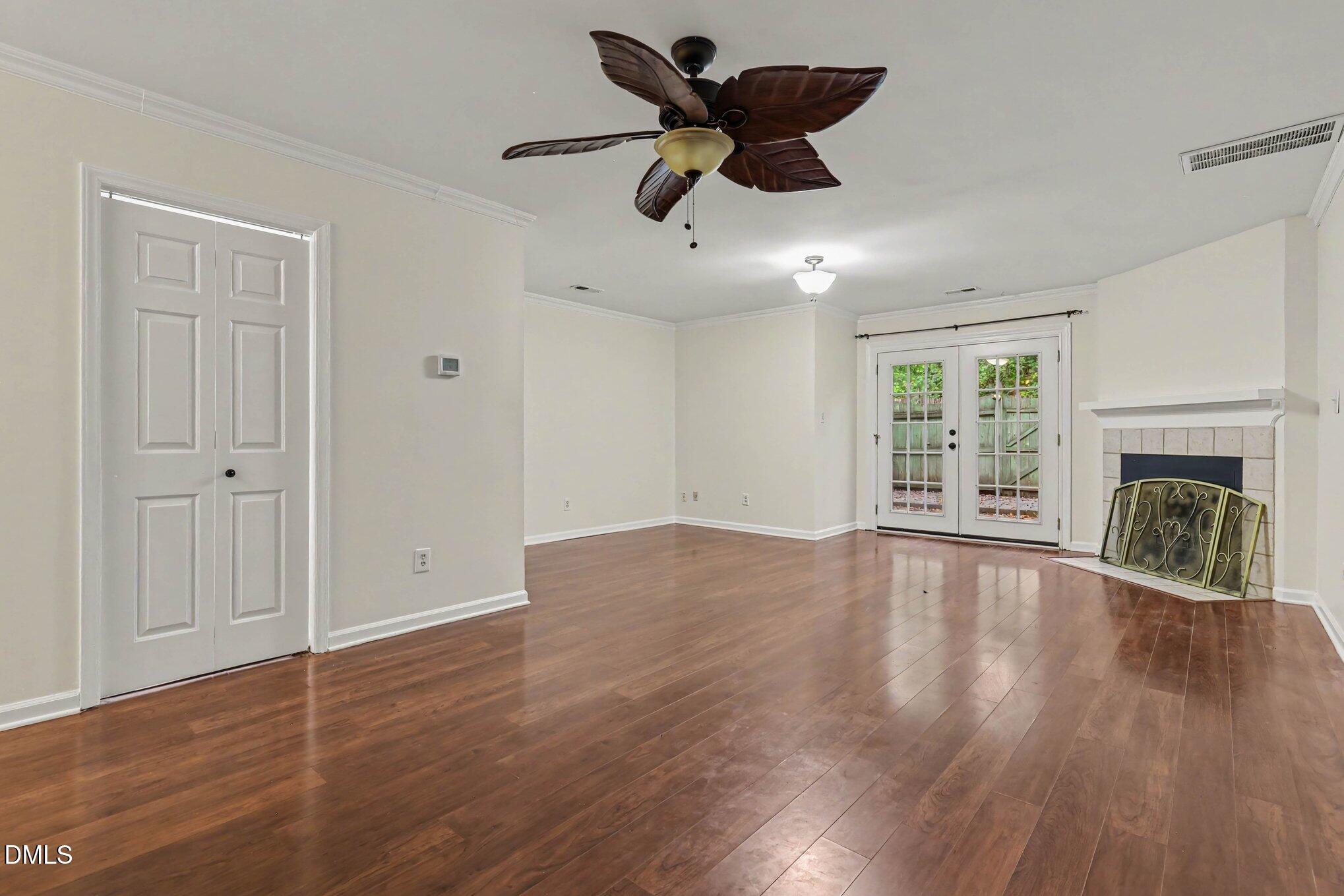 5510 Forest Oaks Drive Property Photo 8