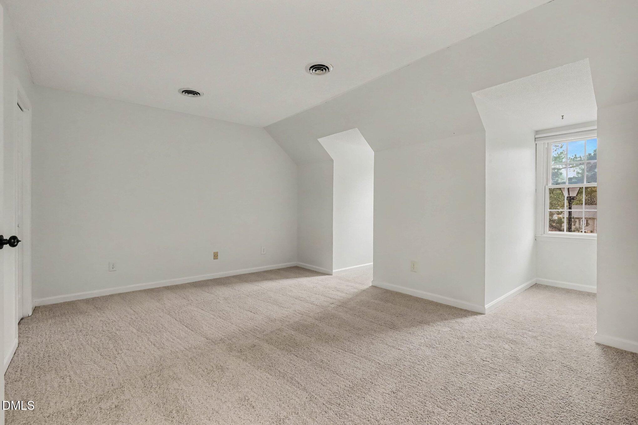 5510 Forest Oaks Drive Property Photo 14