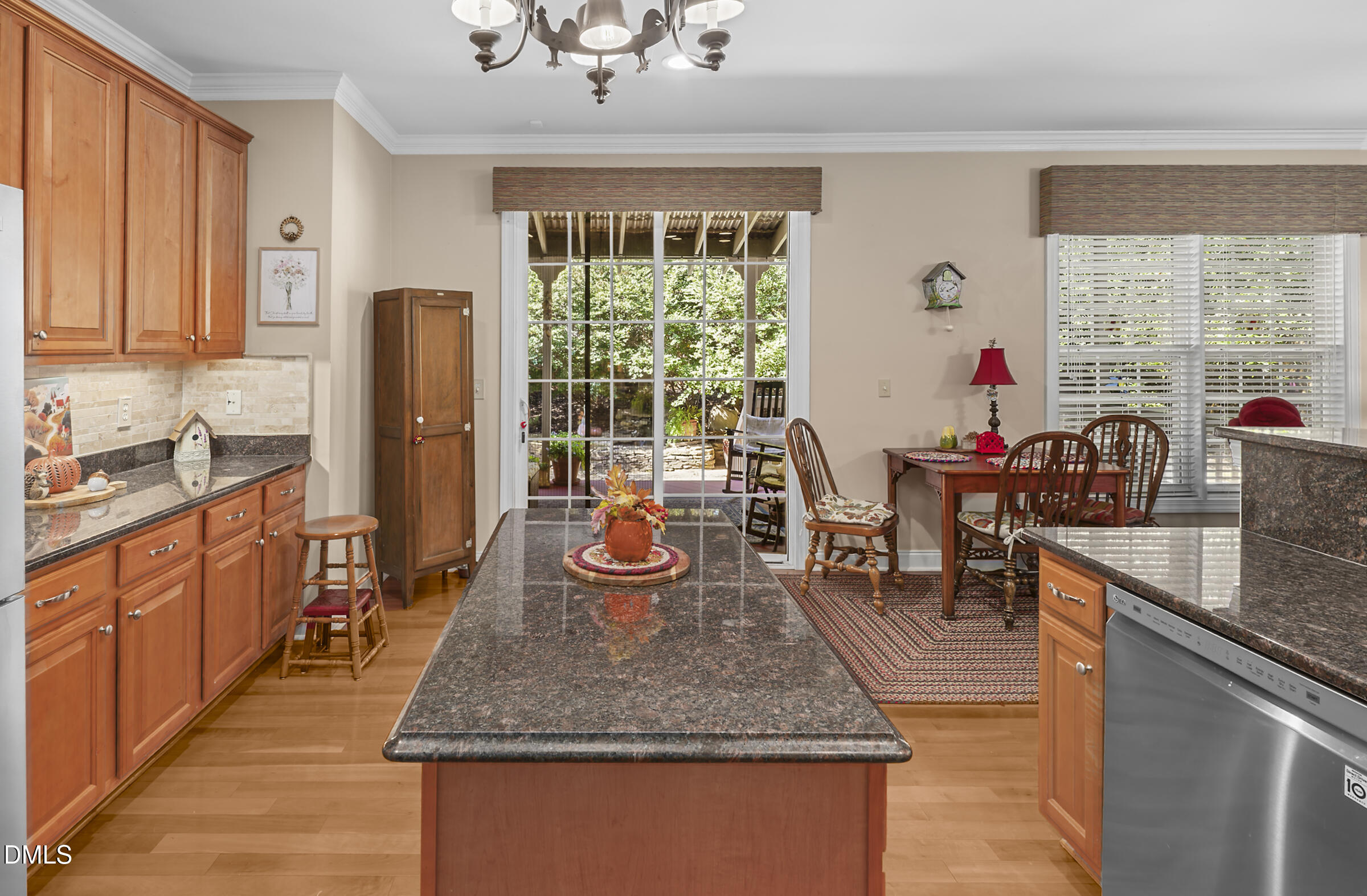 1208 Bellenden Drive Property Photo 14