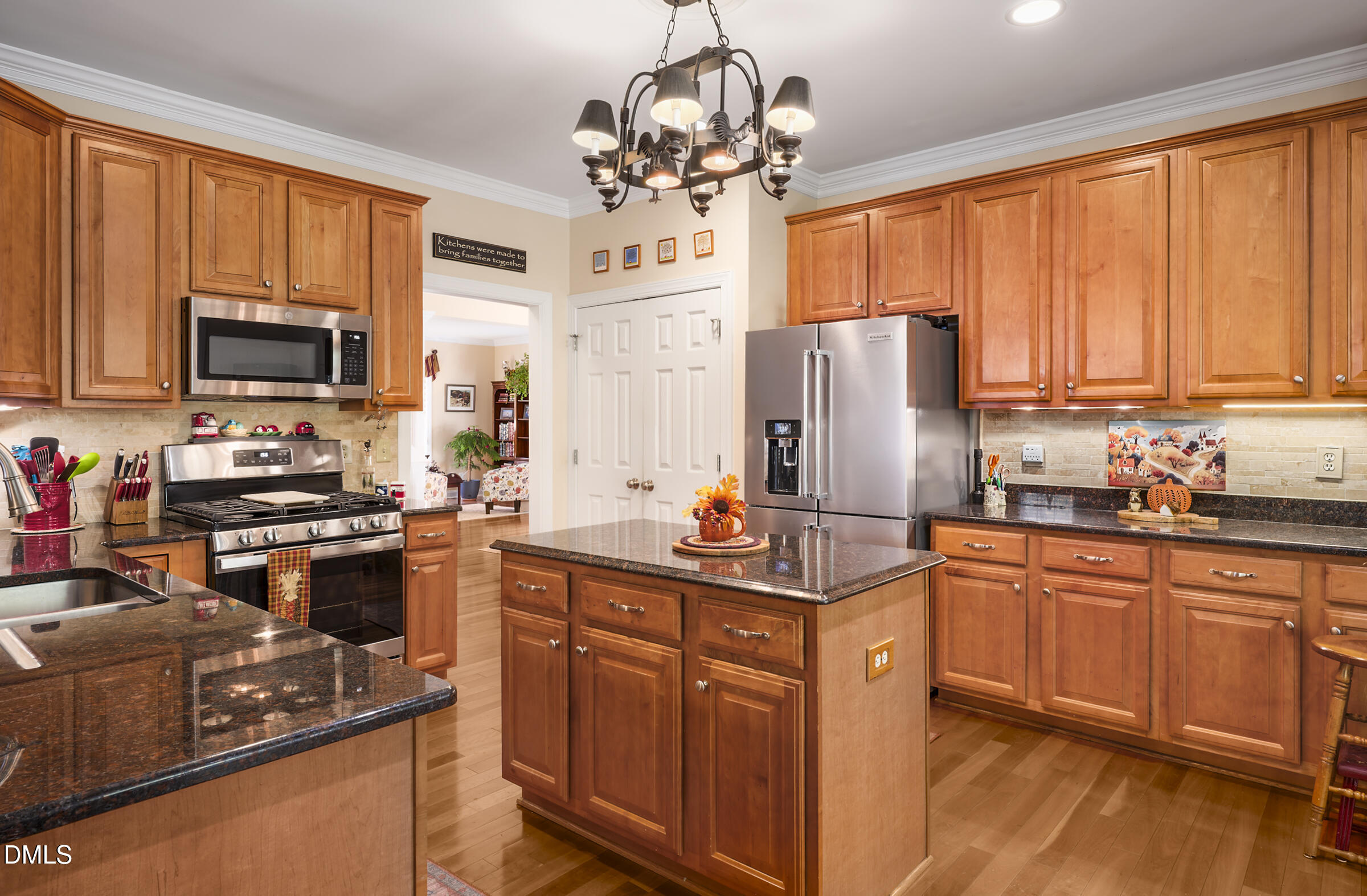 1208 Bellenden Drive Property Photo 15