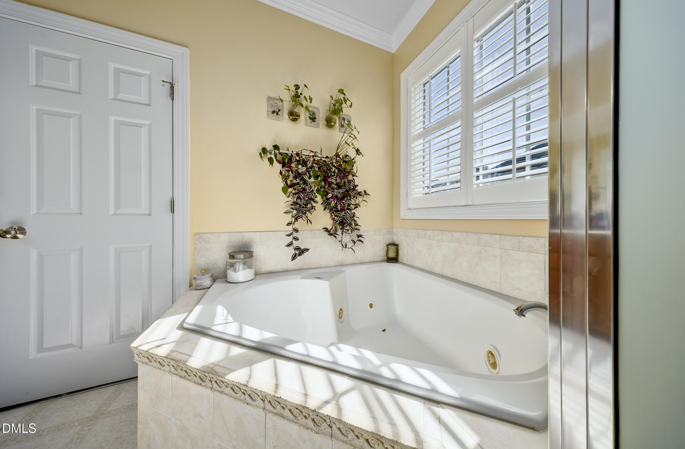 1208 Bellenden Drive Property Photo 30