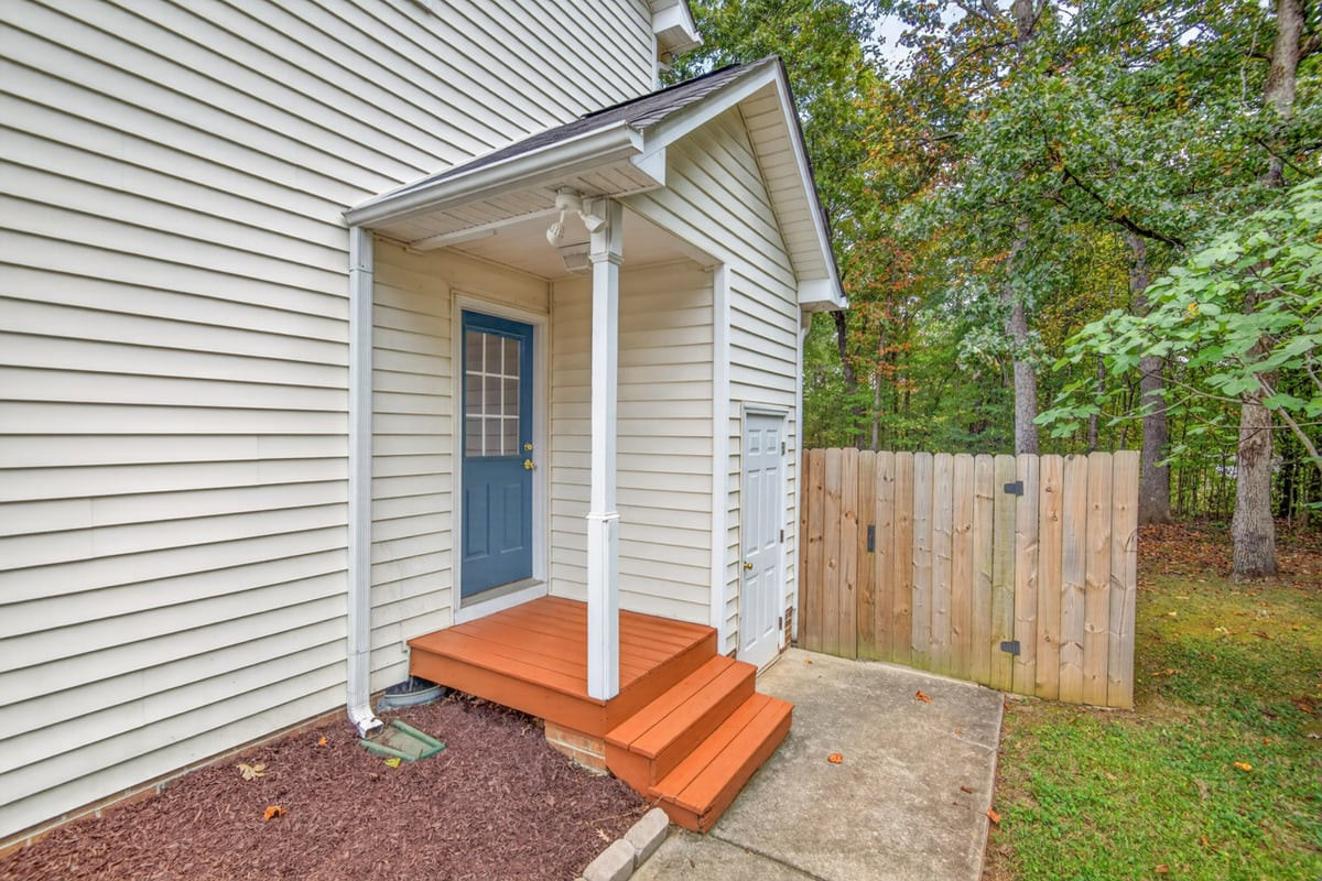 2315 Red Oak Court Property Photo 31