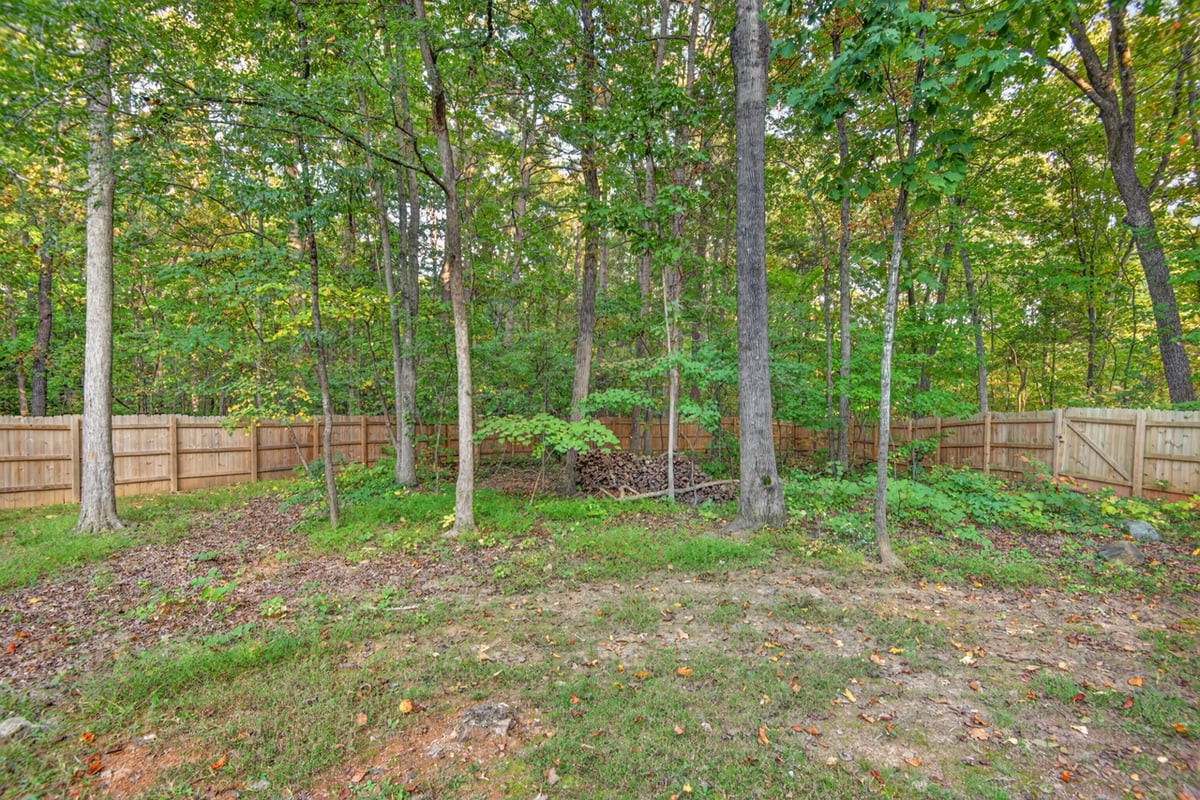 2315 Red Oak Court Property Photo 40
