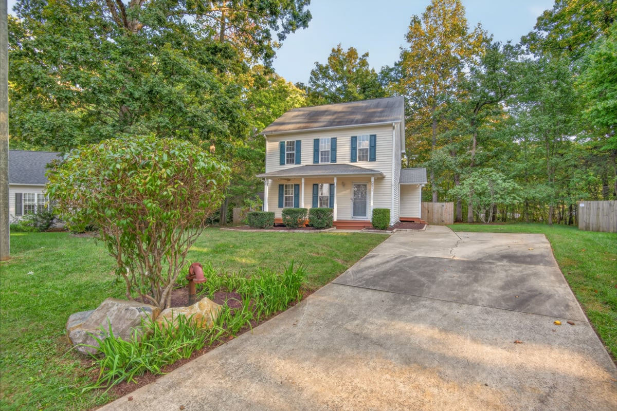 2315 Red Oak Court Property Photo 44