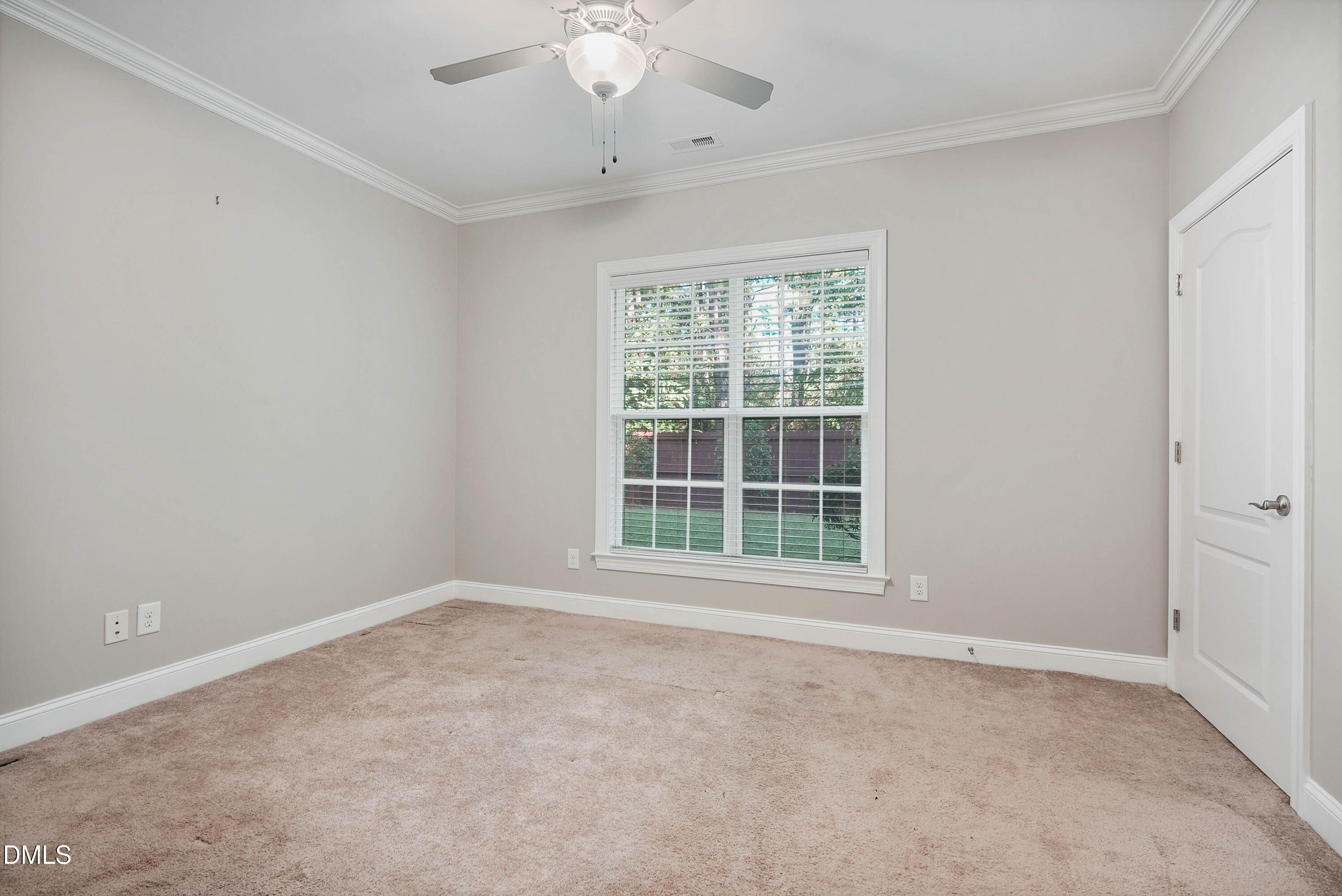 820 Astron Lane Property Photo 6