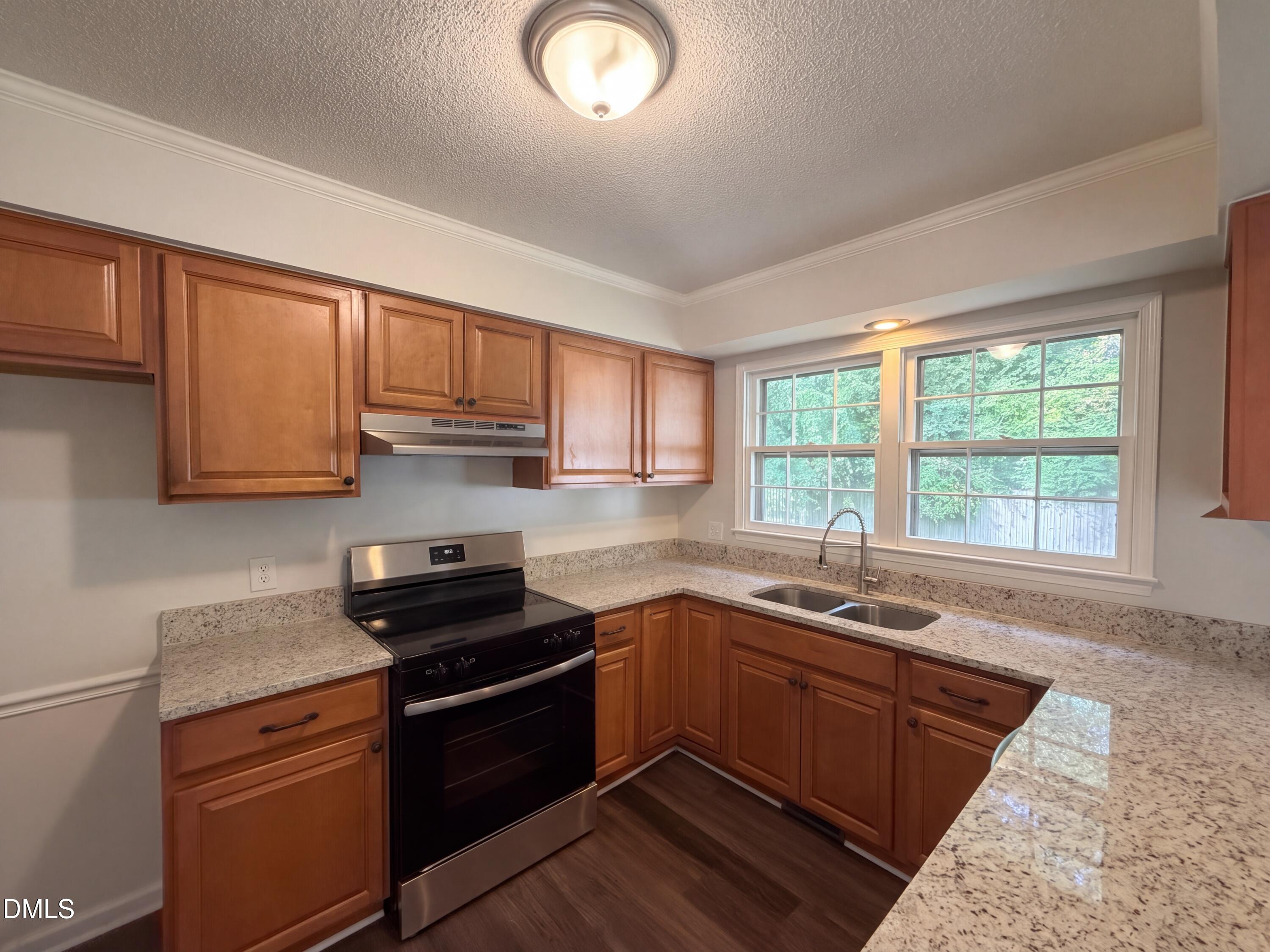 3917 Falmouth Drive Property Photo 3