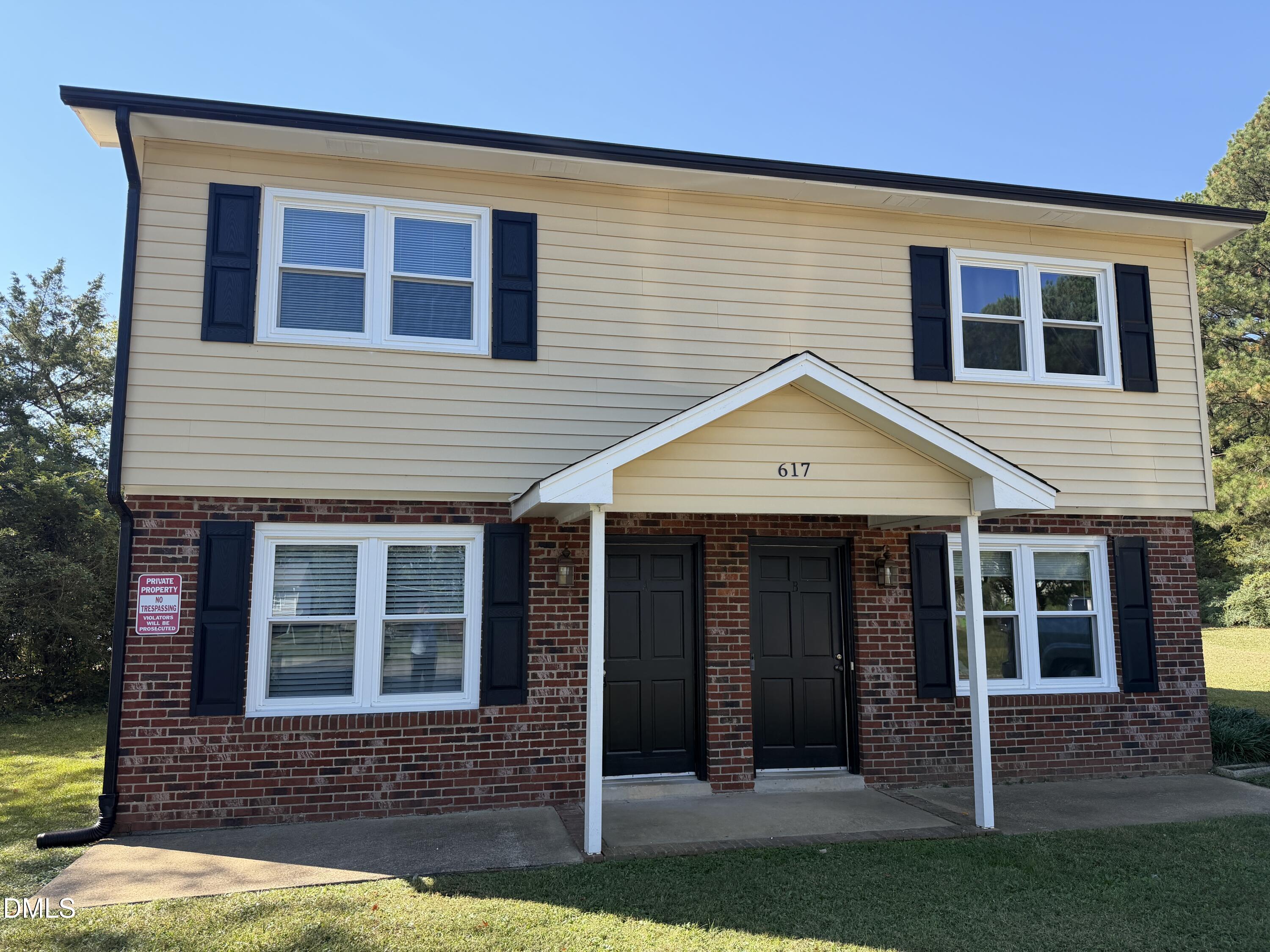 617 Safran Court Property Photo 2