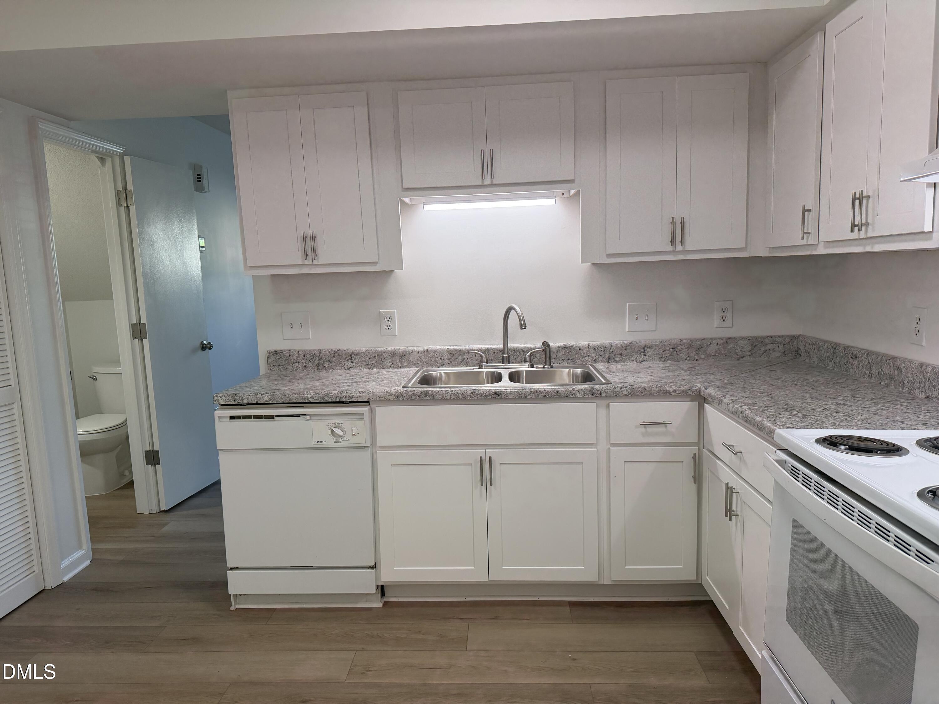 617 Safran Court Property Photo 11
