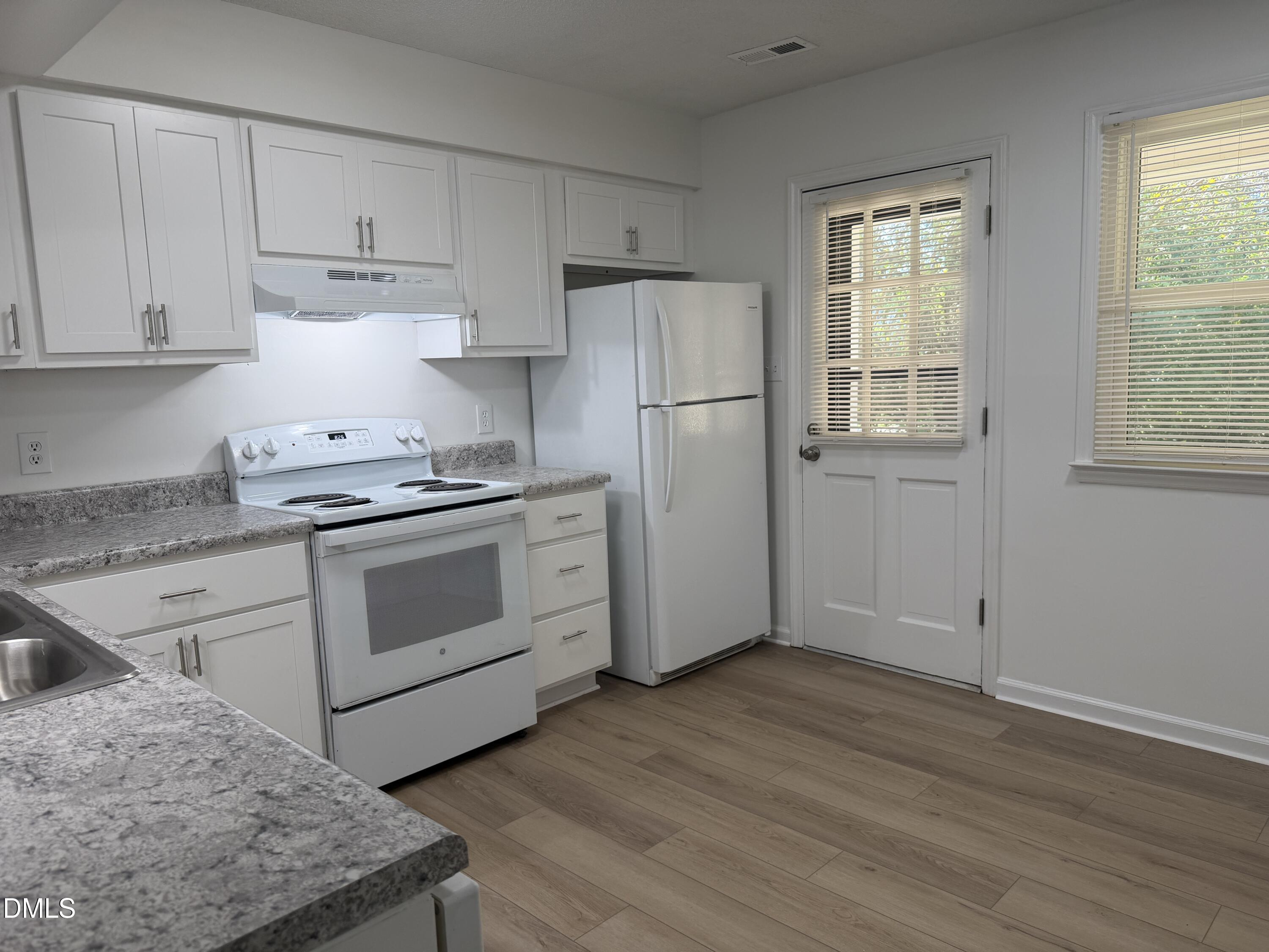 617 Safran Court Property Photo 12
