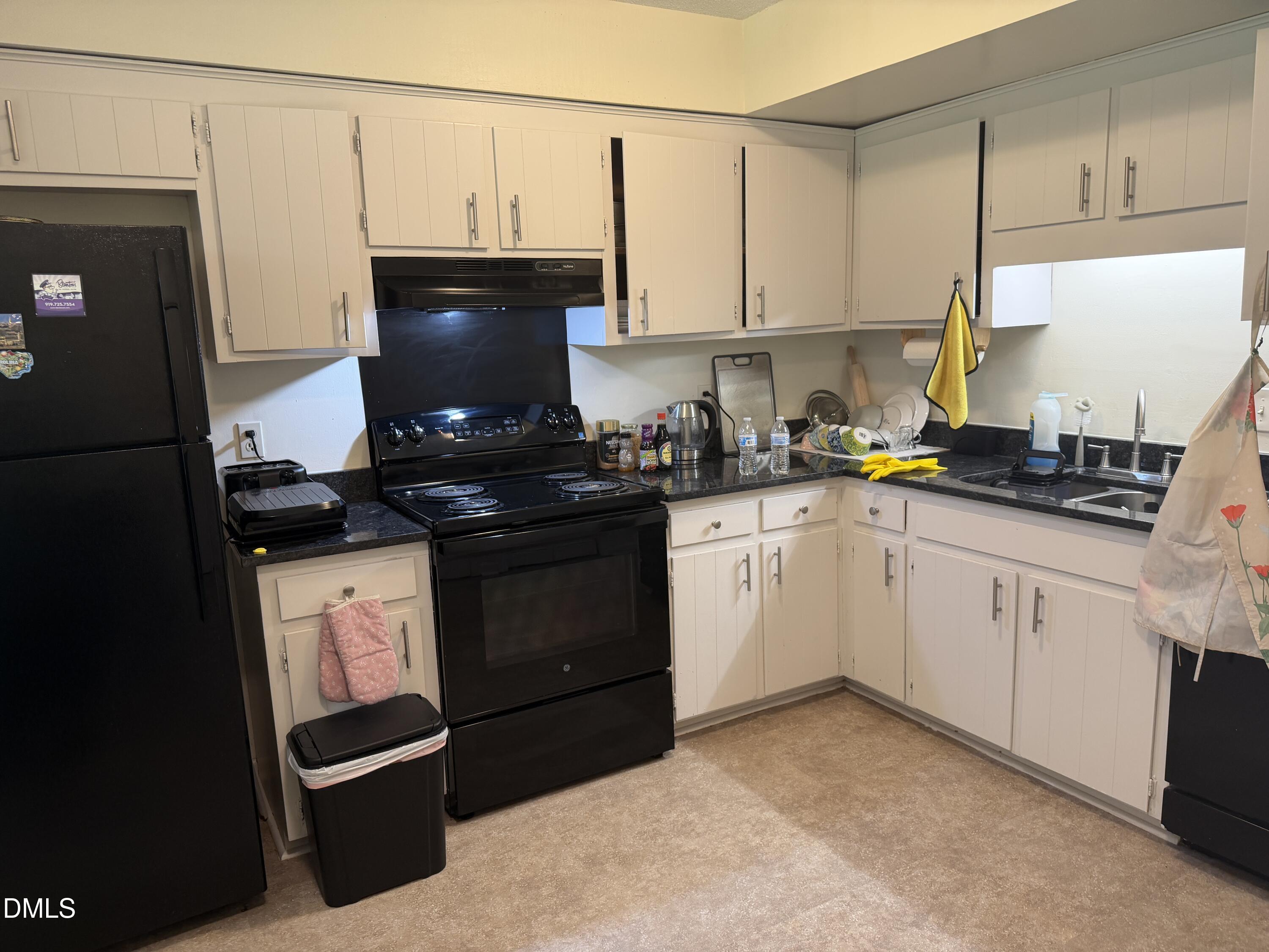 617 Safran Court Property Photo 21