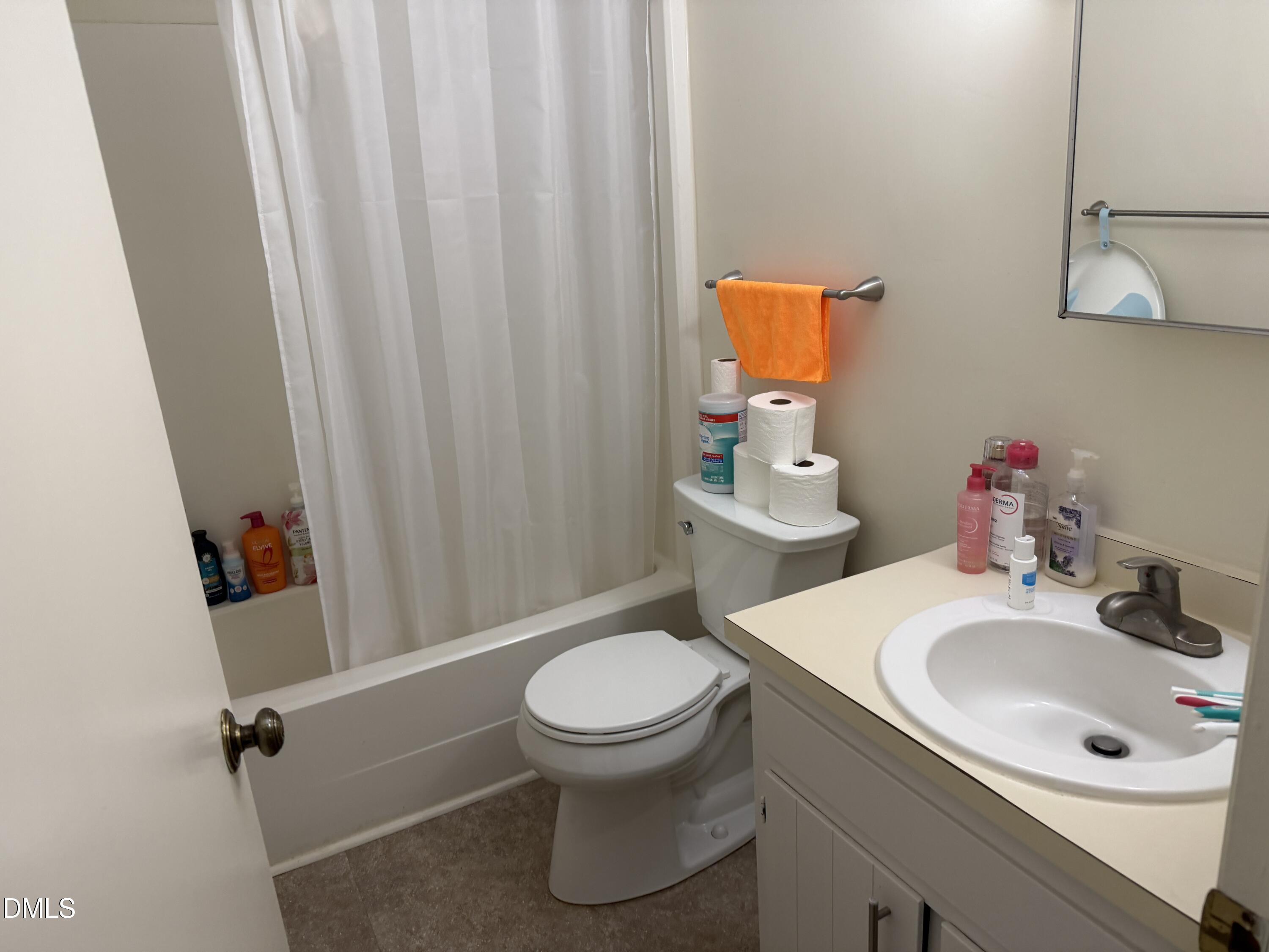 617 Safran Court Property Photo 22