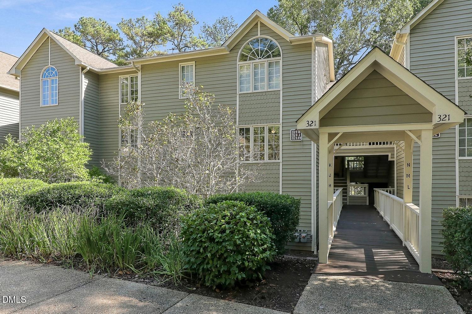 321 J Glen Echo Lane Property Photo 1