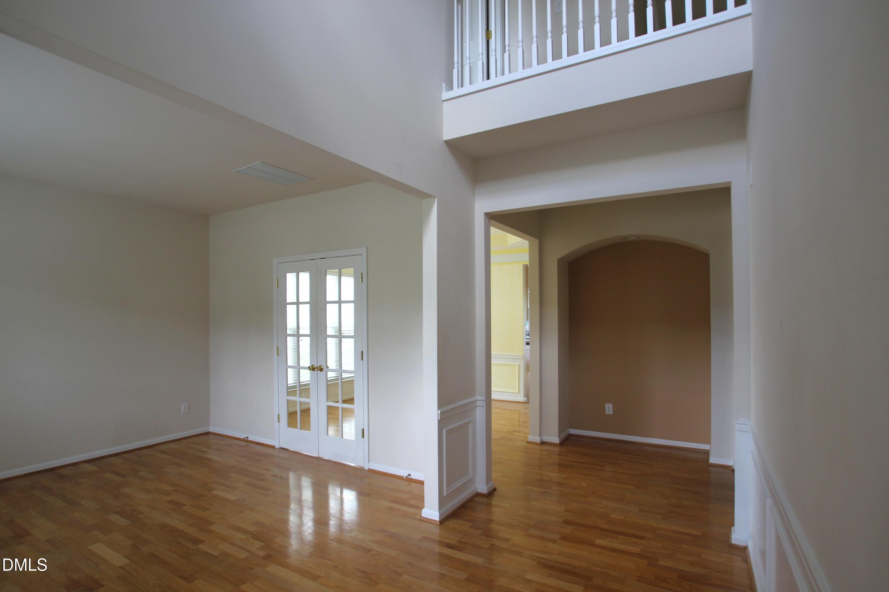 503 Crescendo Drive Property Photo 3